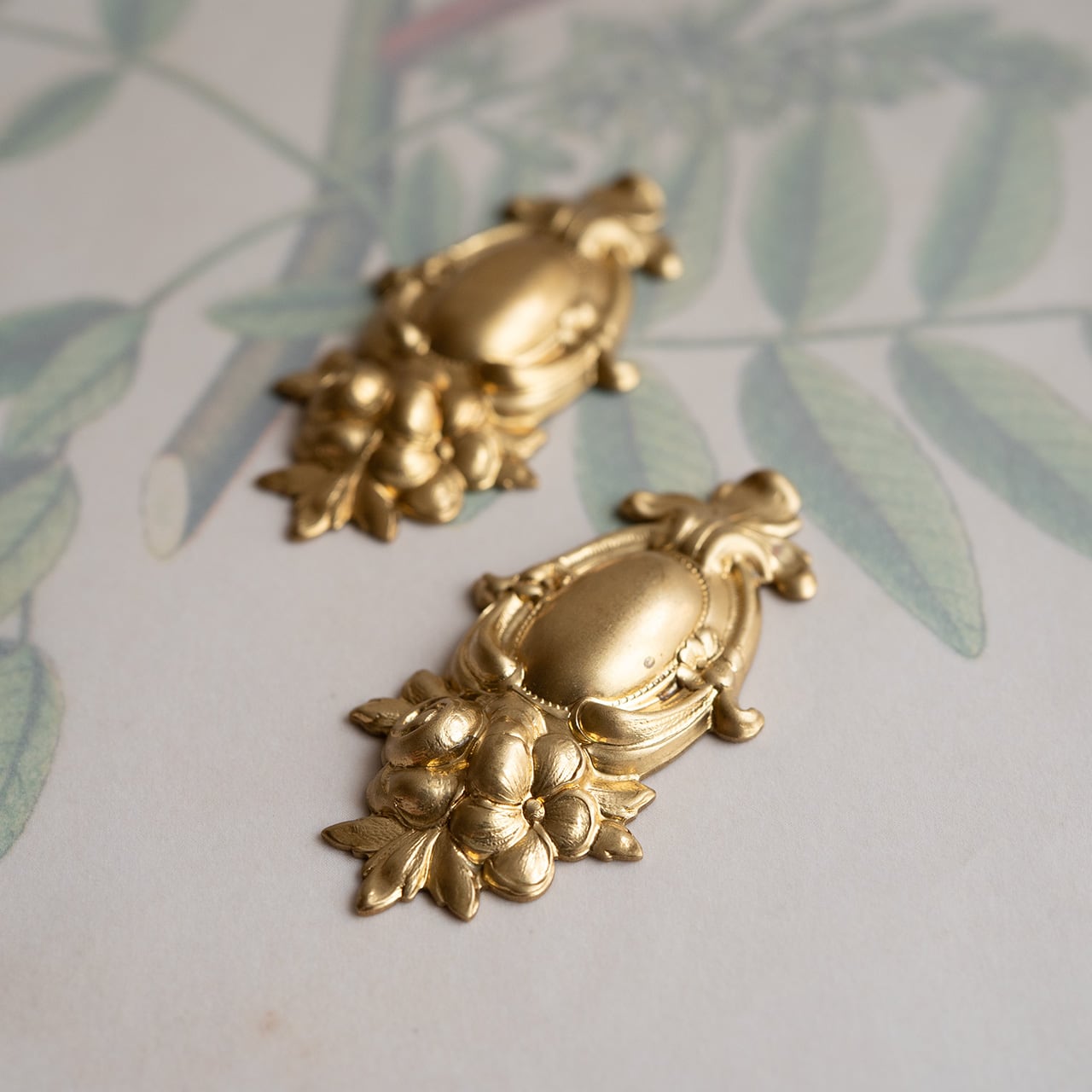 ばらのプレート(現行品・1コ)