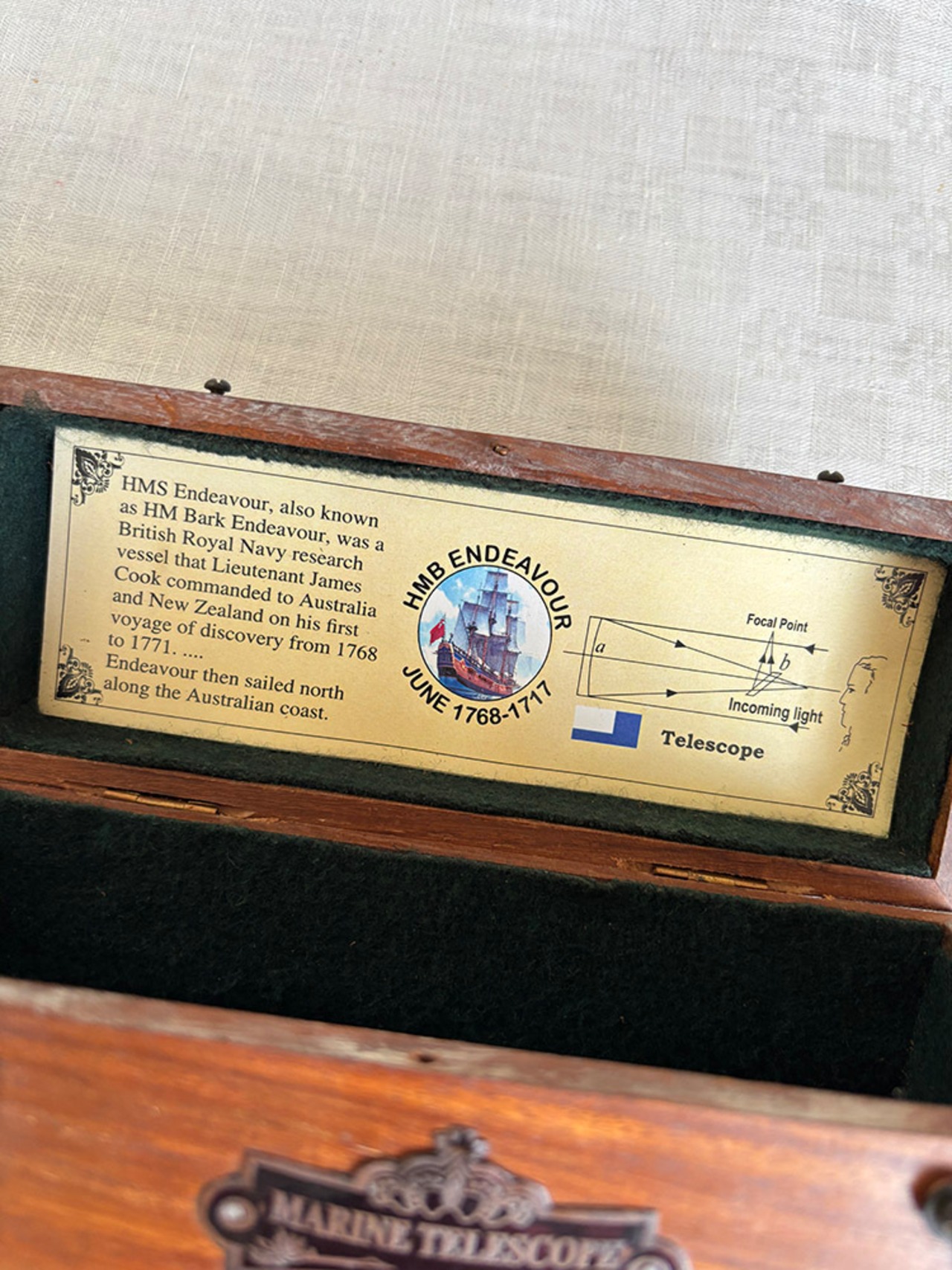 望遠鏡　真鍮製　木製ケース入り　Marine Telescope 　海洋　ハンドヘルド 19ote23-1