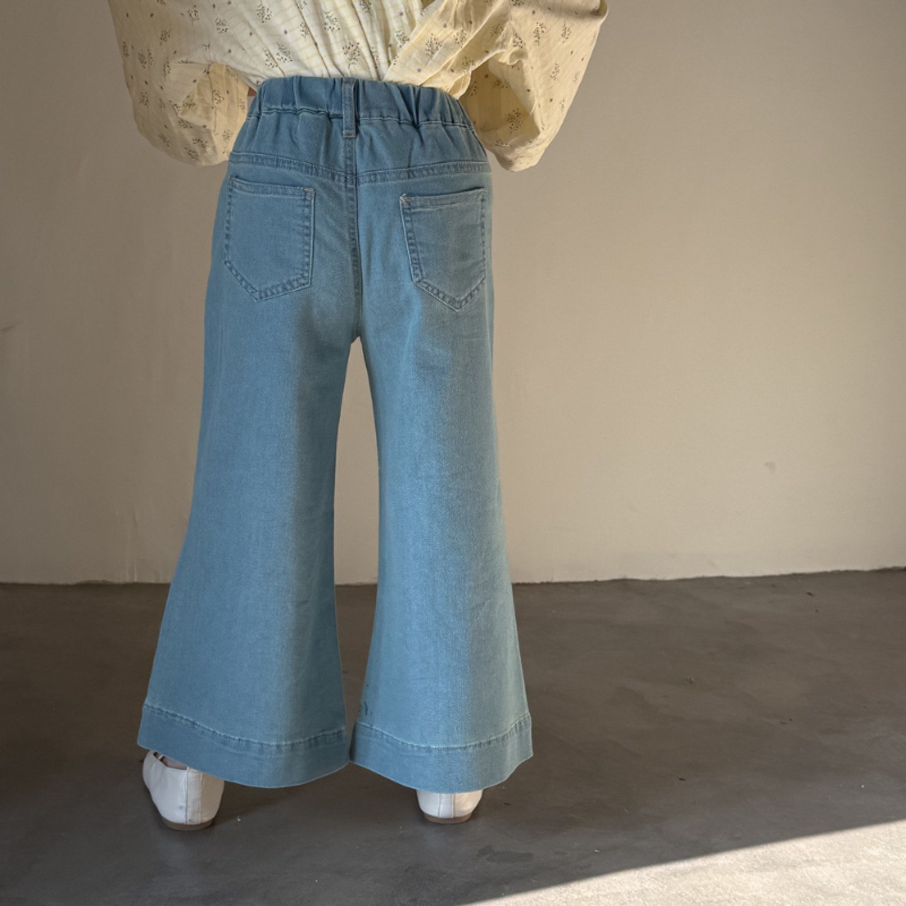 秋ハイウエストリボン布パッチジンズ