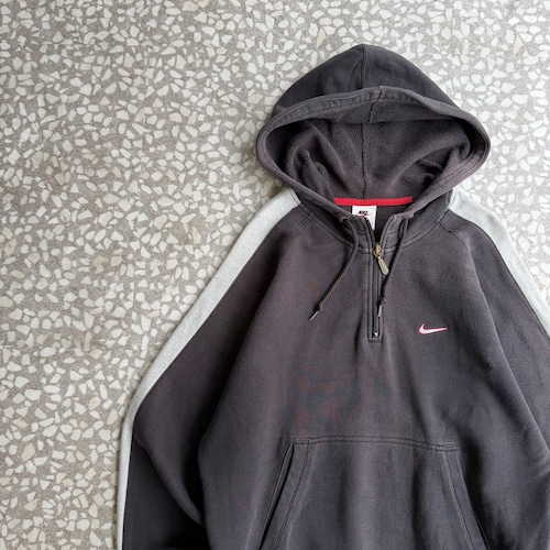 NIKE / 90’s half zip hoodie size M