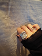 Karen silver , ring