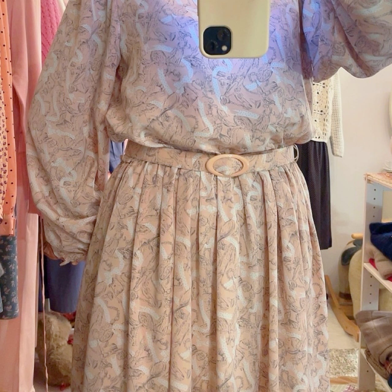 antique paris pattern pearl brooch one-piece