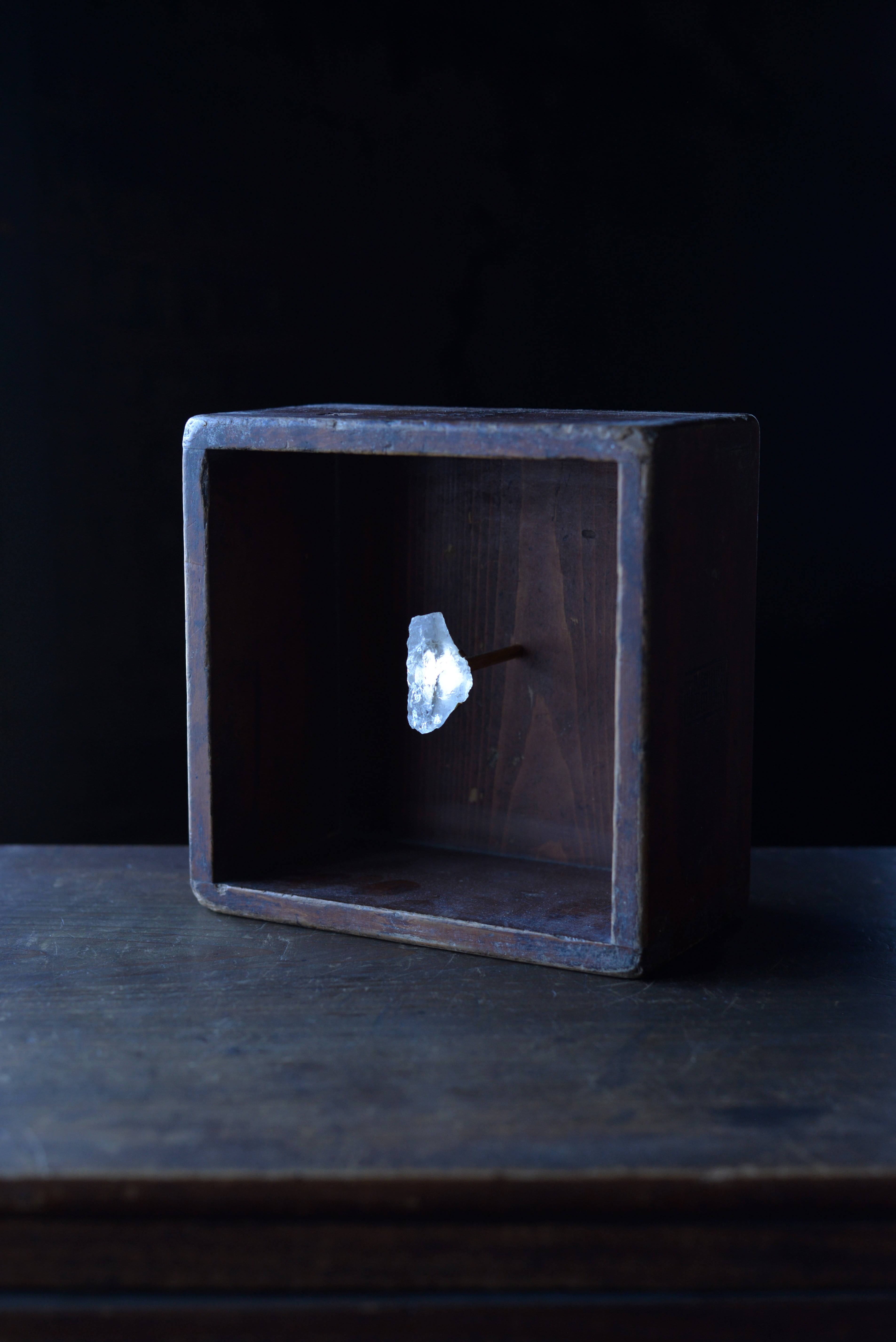 氷水晶の水晶灯