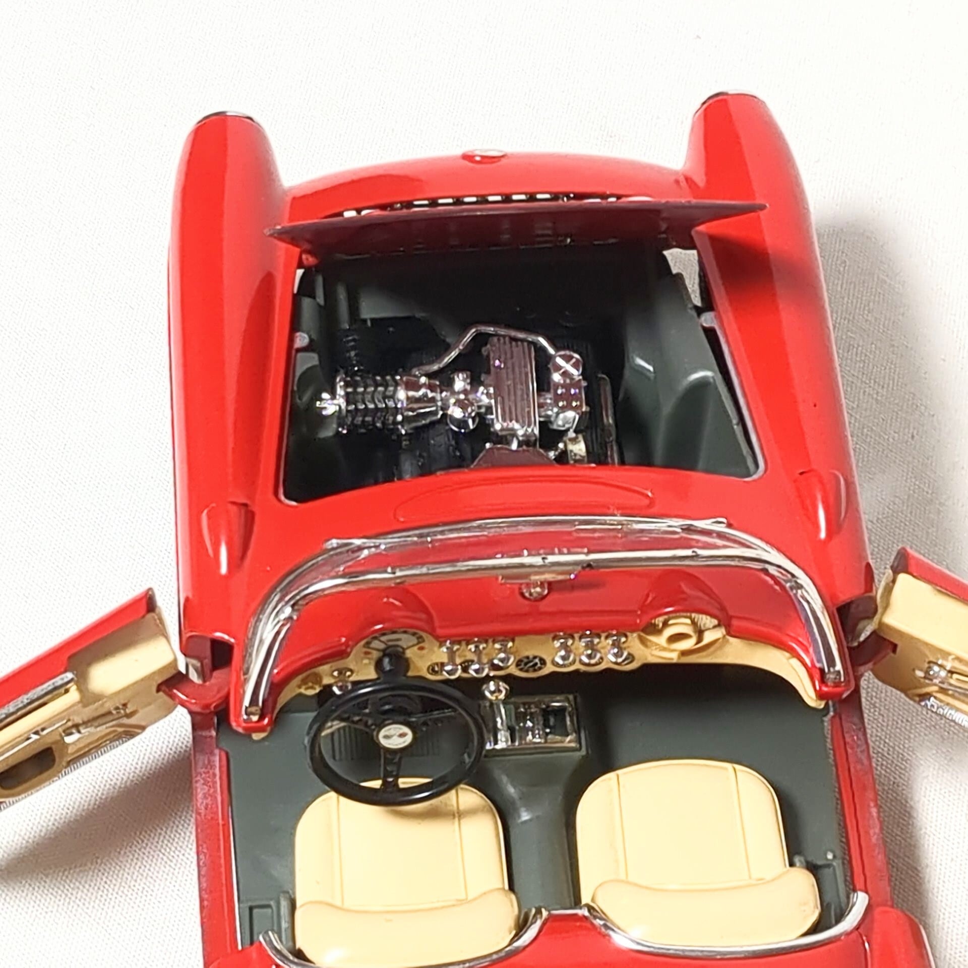 Bburago ブラーゴ 1/18 シボレーコルベット オープンカー | リセルのお店