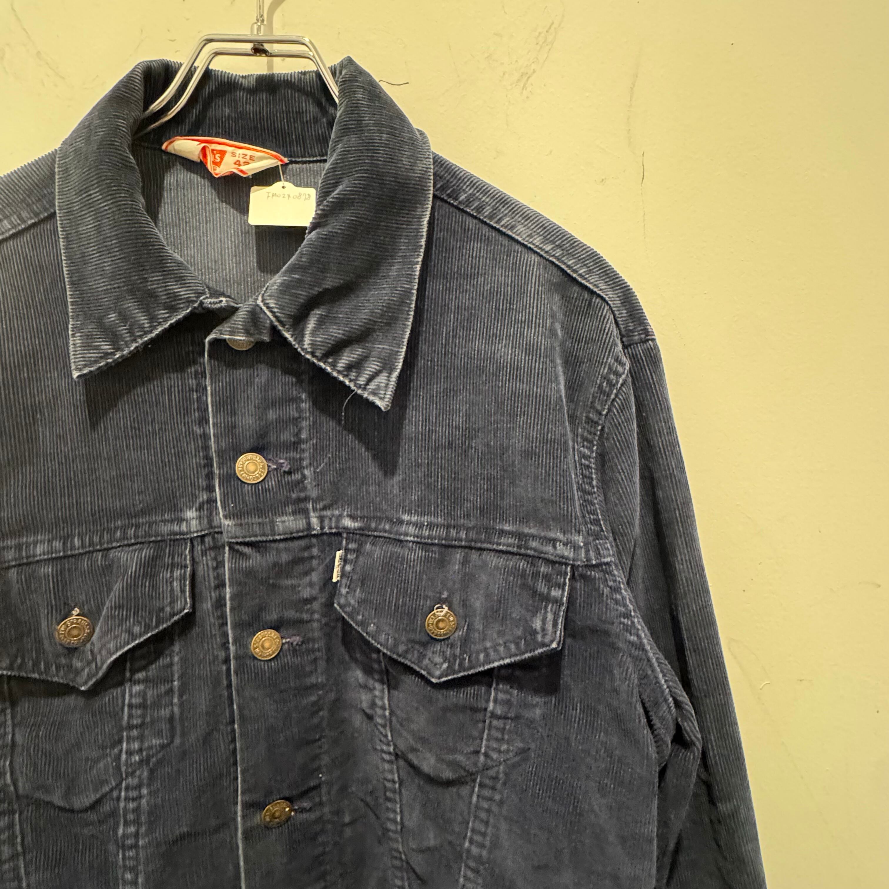 4th】70's Levi's 70505 Corduroy Trucker Jacket “ネイビー” | spike osu