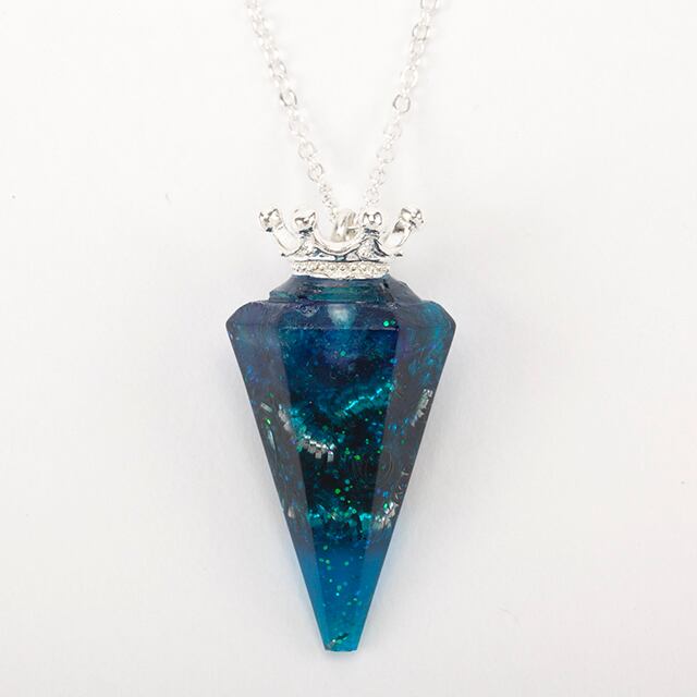 六角錐のブルーローズ・オルゴナイト 六角錐のブルーローズ・オルゴナイト 専用です。ブルーローズ