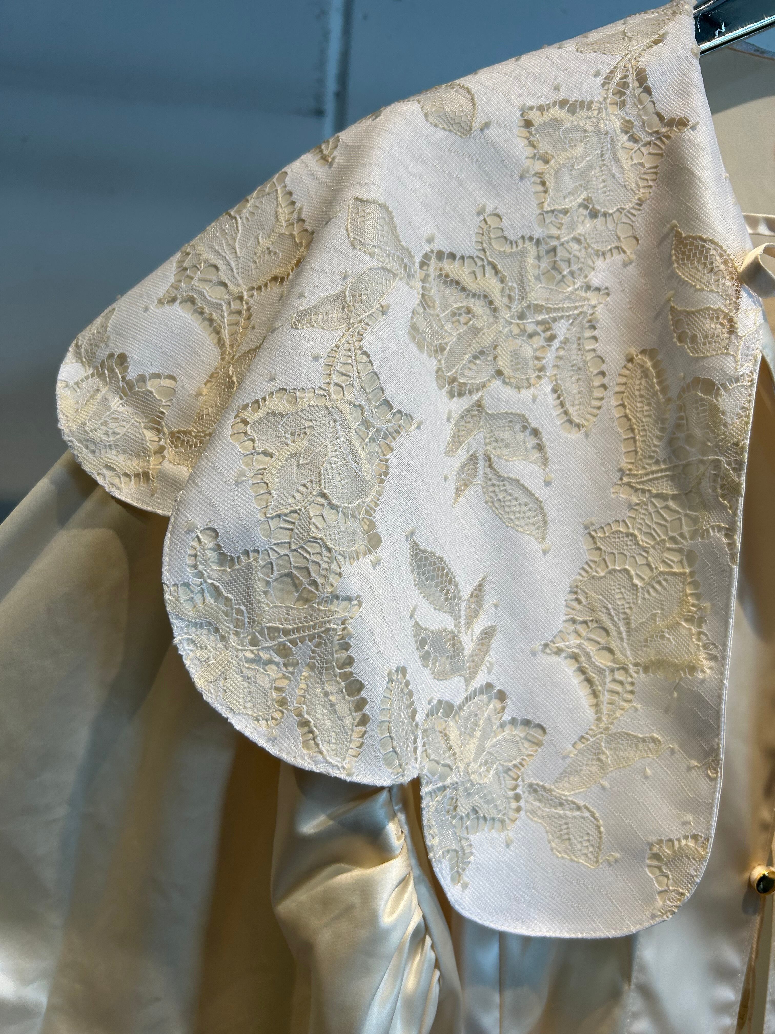 DECOdepuis1985 lace collar belt shirts | AAR