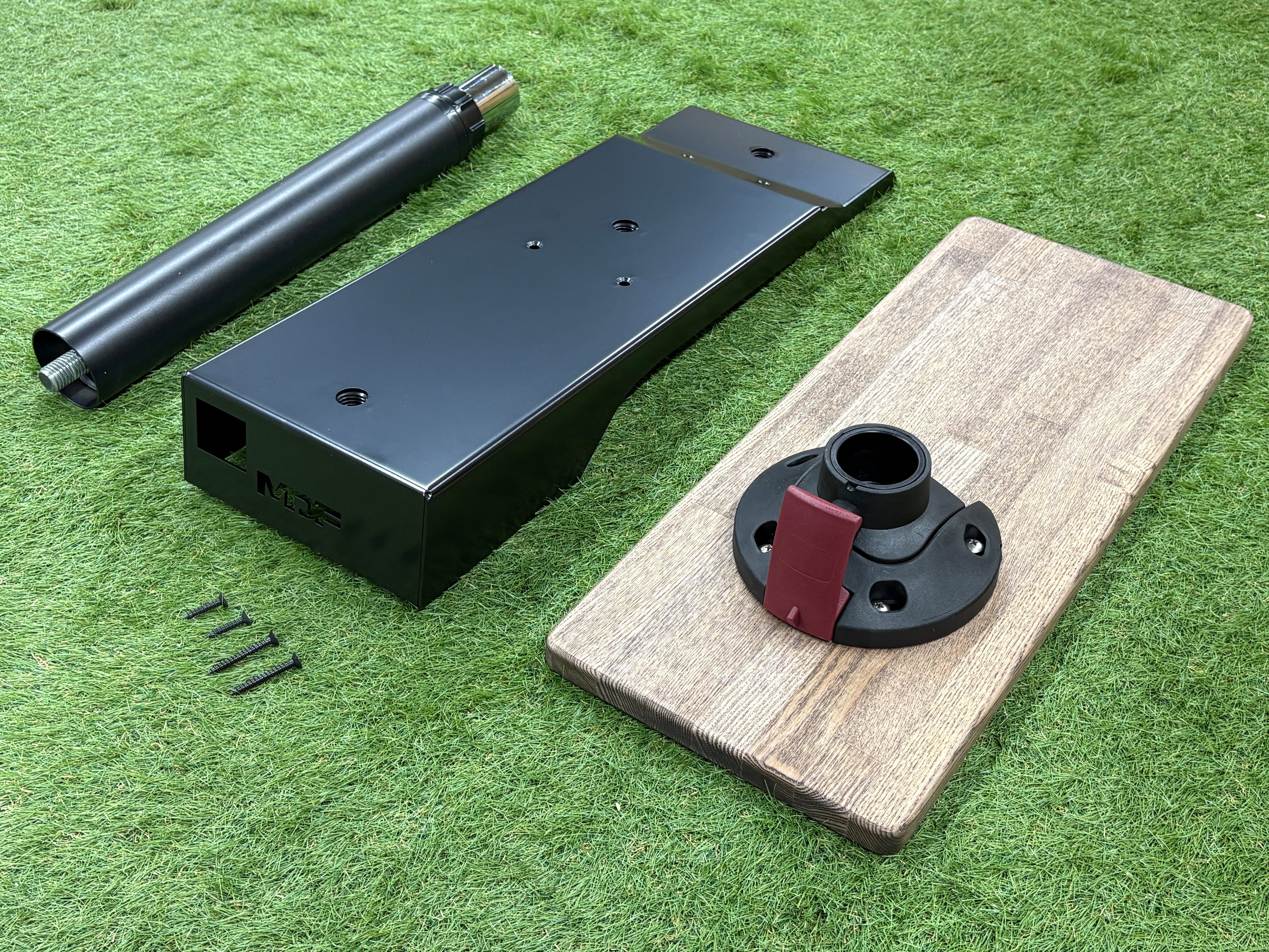 MDF デリカD:5専用 ユーティリティテーブルキット（2025年モデルまで