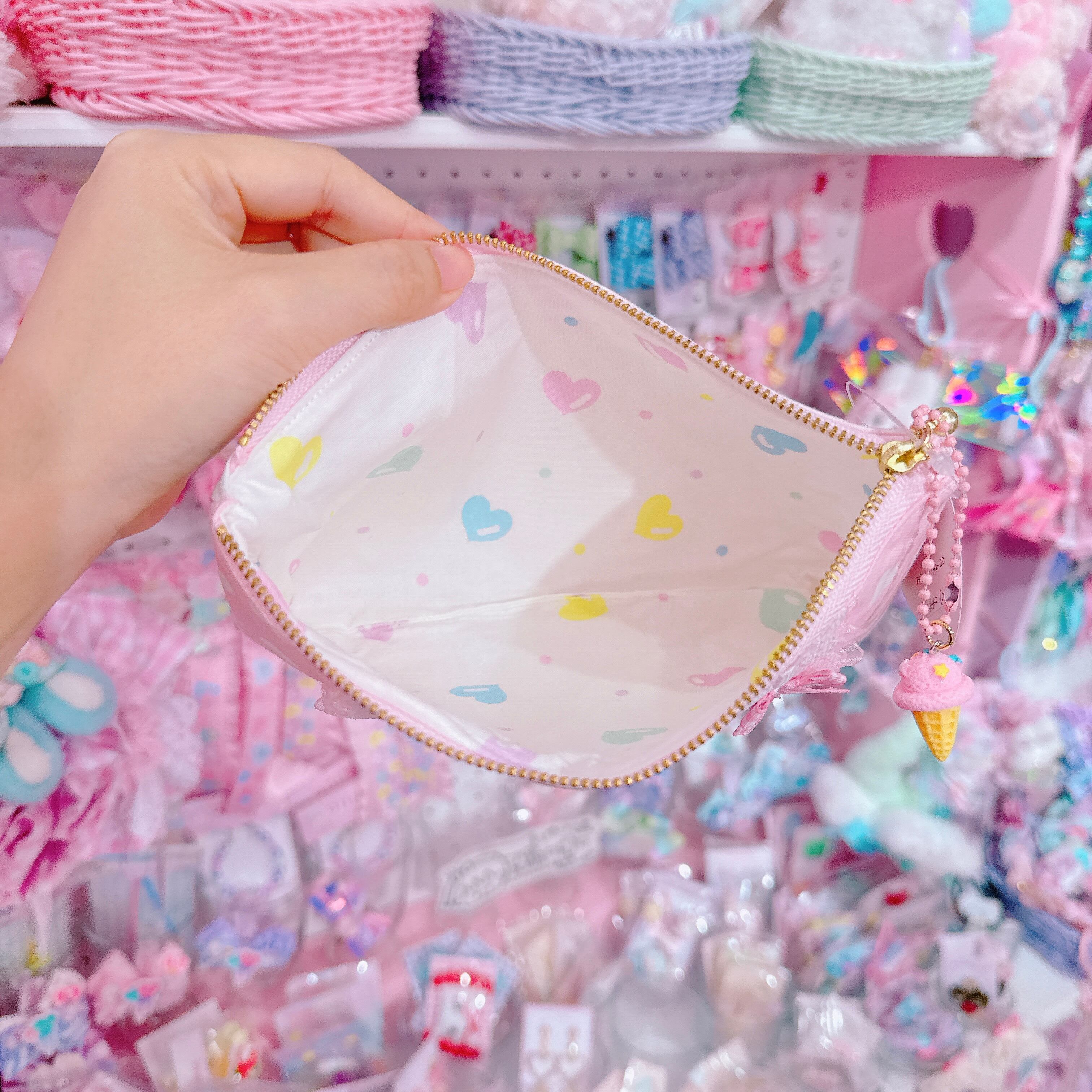 【H2】42-20シャカシャカポーチ