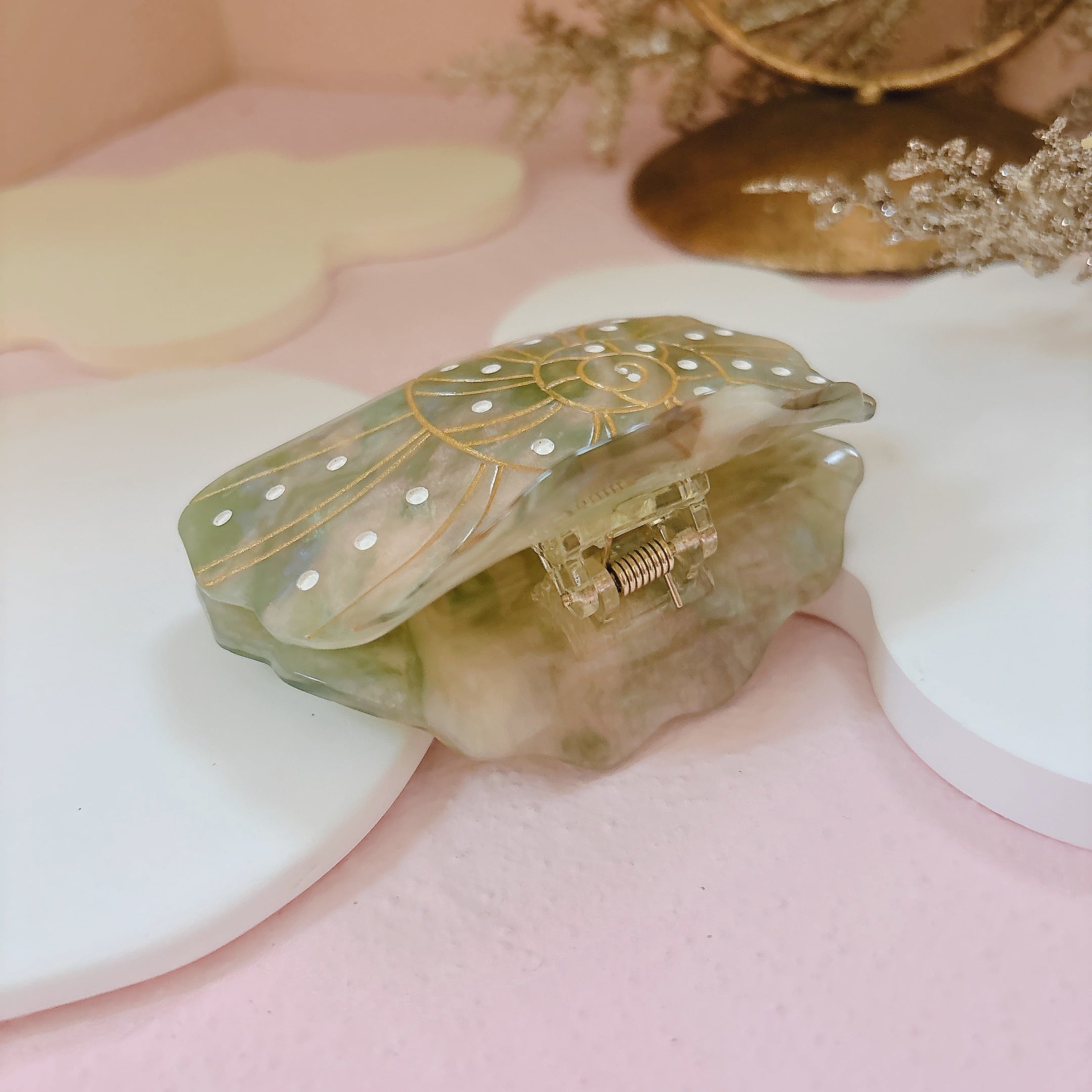 美しいアンモナイト ヘアクリップ | 動物や生き物のヘアアクセサリー屋