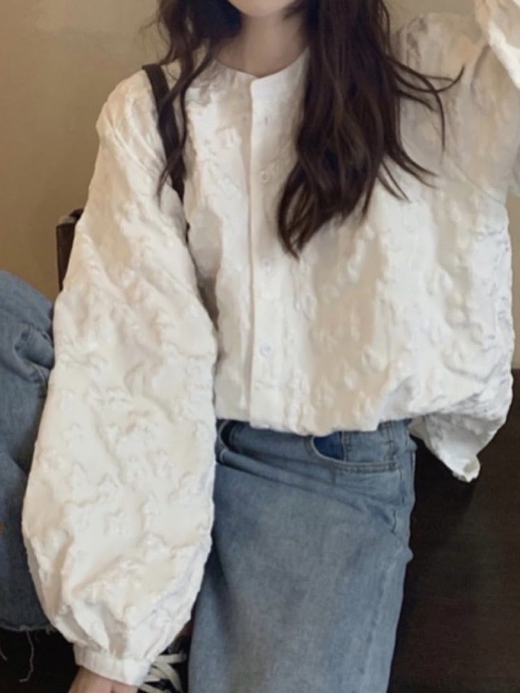 触れたくなるような立体感 フラワージャガード風シャツ ノーカラー ボリュームスリーブ こなれ感 韓国トレンド 大人かわいい 体型カバー 大きいサイズ 韓国 CH10550