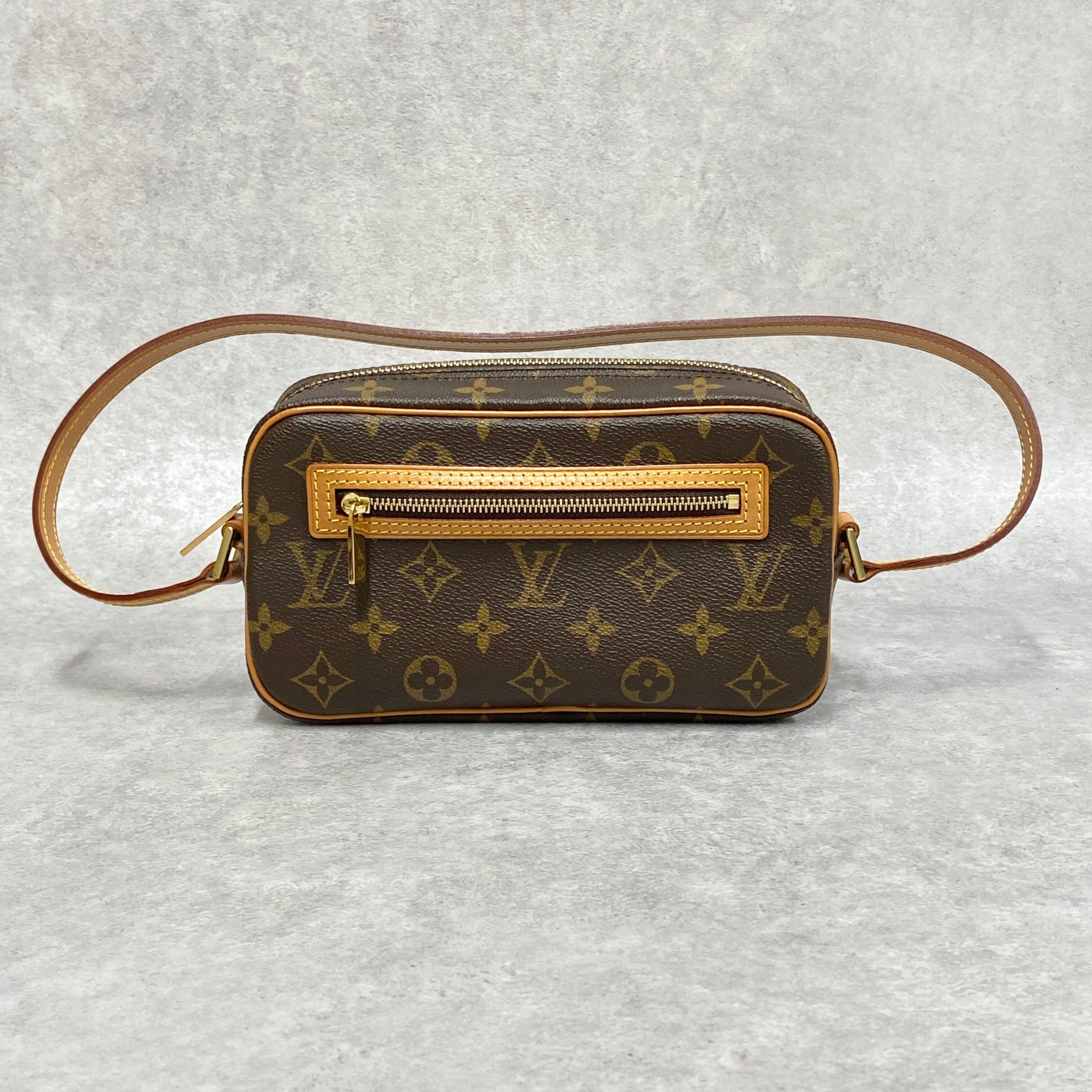 LOUIS VUITTON ルイ・ヴィトン モノグラム ポシェットシテ ワン