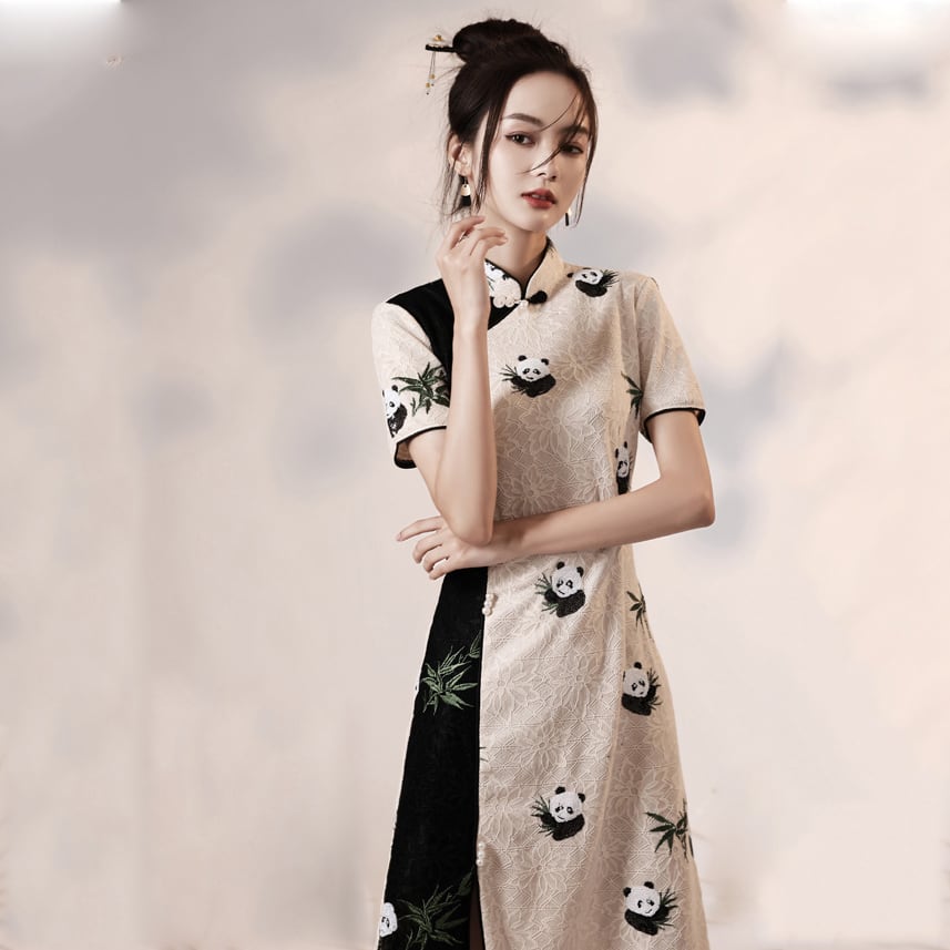 之】☆パンダ刺繍のチャイナドレス☆ホワイト ブラック 刺繍 パンダ