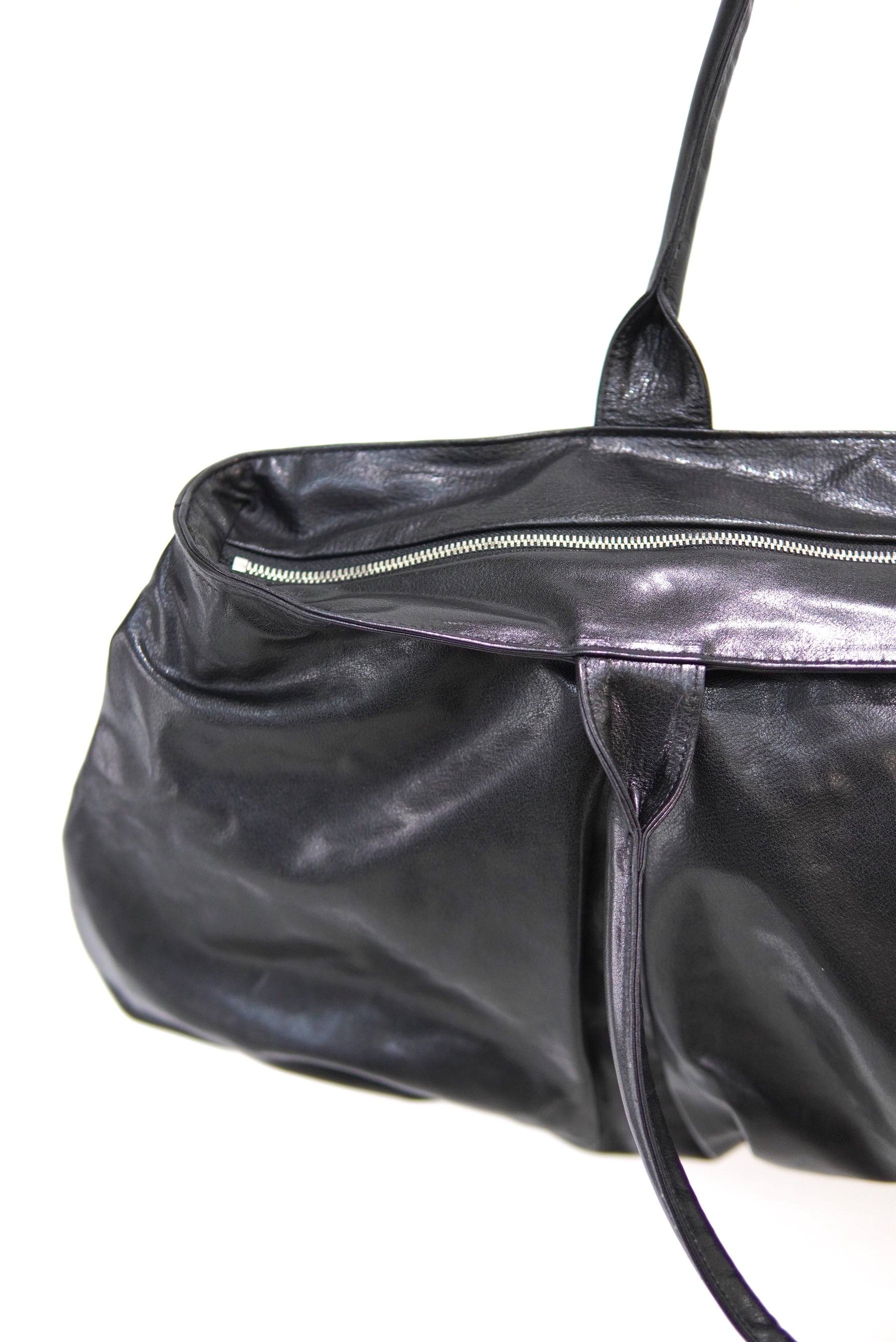 OUAT / HALF OFFICE TOTE / BLACK | POETRY