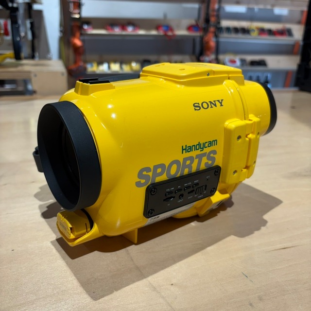 sony sportsビデオカメラ防水ケースを改造したBluetoothスピーカー