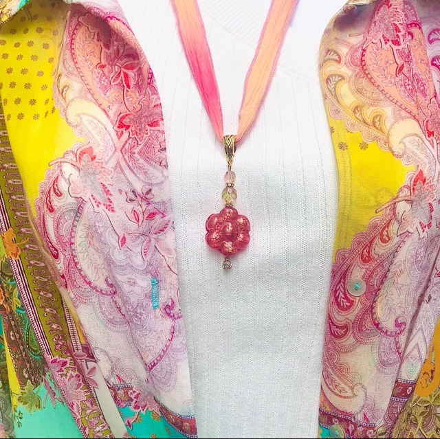 ルビーオレンジフローラルネックレス