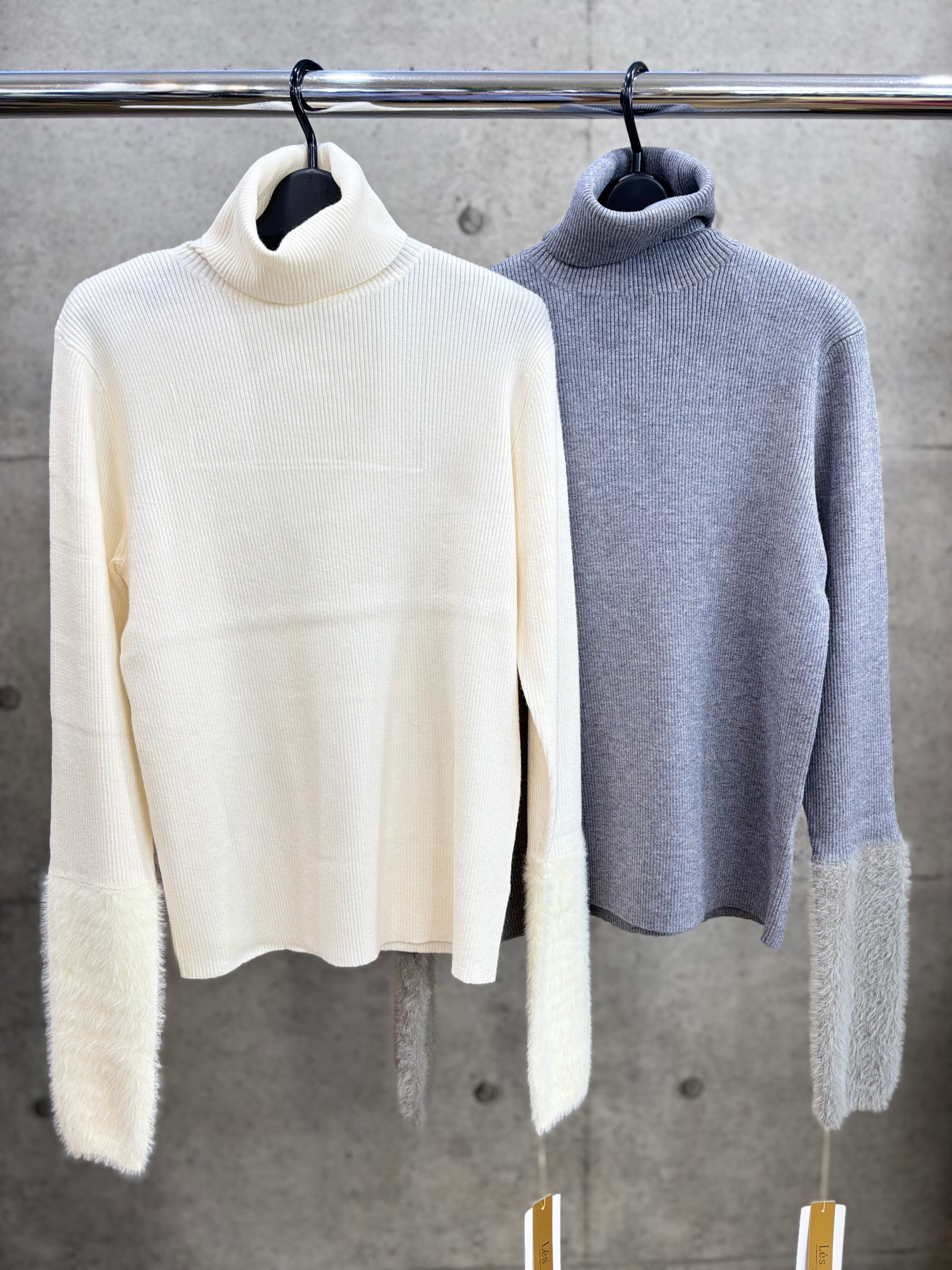 【送料無料】Le’s Ageu(レ・アージュ)フェイクファースリーブタートルネックニット リブニット 大人カジュアル 大人女子 手洗い可能 G-5035