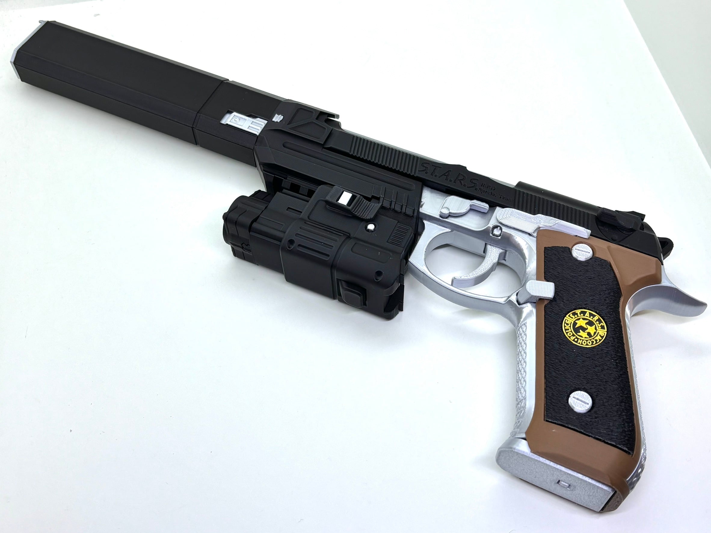 サムライ エッジ M92F ウェスカー(非金属、発射機能なし） バイオハザード サムライ エッジ M92F ウェスカー(発射機能なし、金属