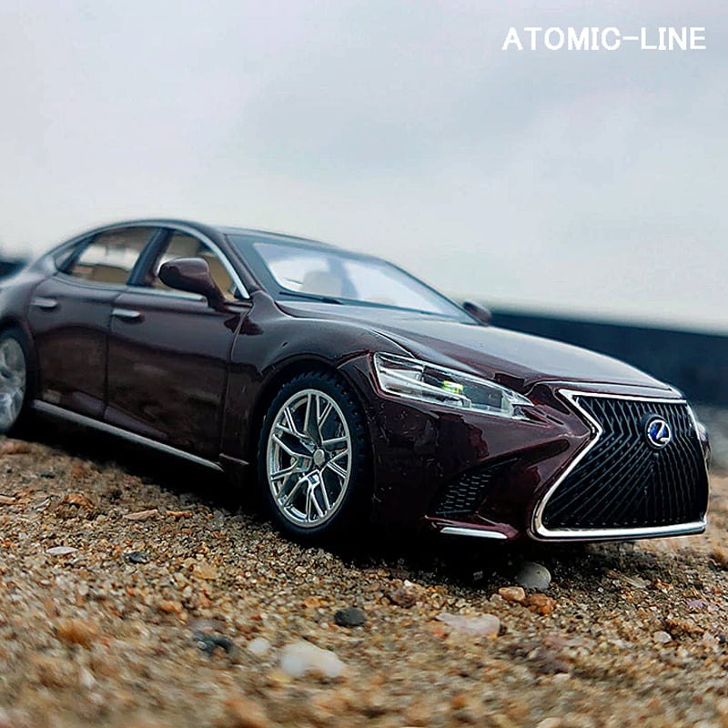 レクサス LEXUS LS500 1/32 ミニカー 全3色 ライト点灯 エンジン