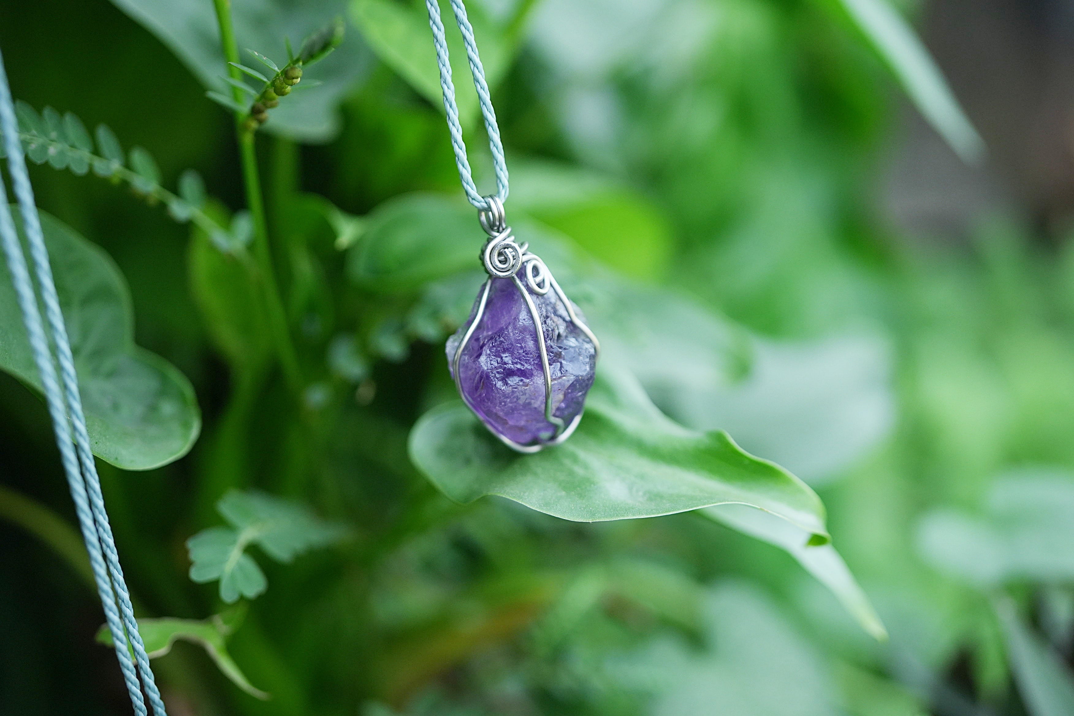 紫の奇跡☆アメジスト原石 ワイヤーアートペンダント1672 | Funky
