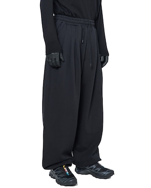 ROTOL "Triple Tuck Sweatpants〔BLACK〕"