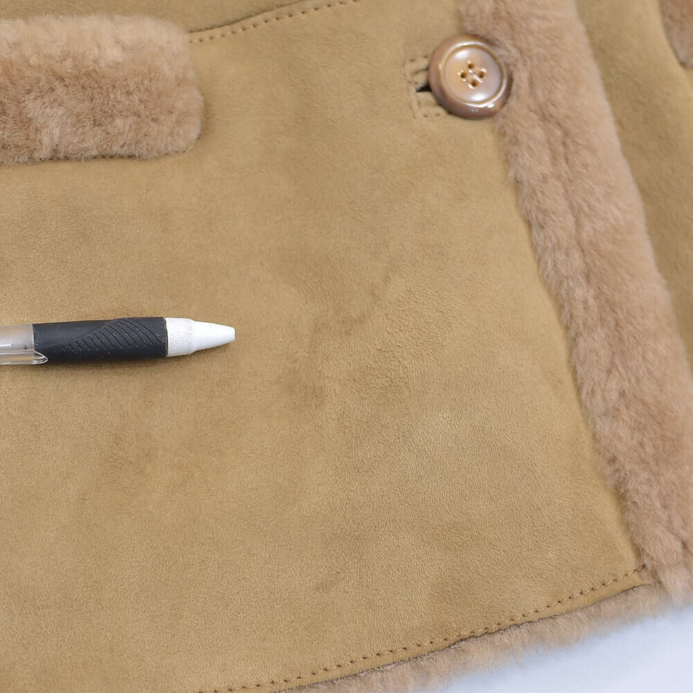 専用　ブルガリア製 羊革 ムートン ボアベスト ベージュ FIGARO paris ブルガリア製 ムートン ベスト 本革 シープスキンレザー