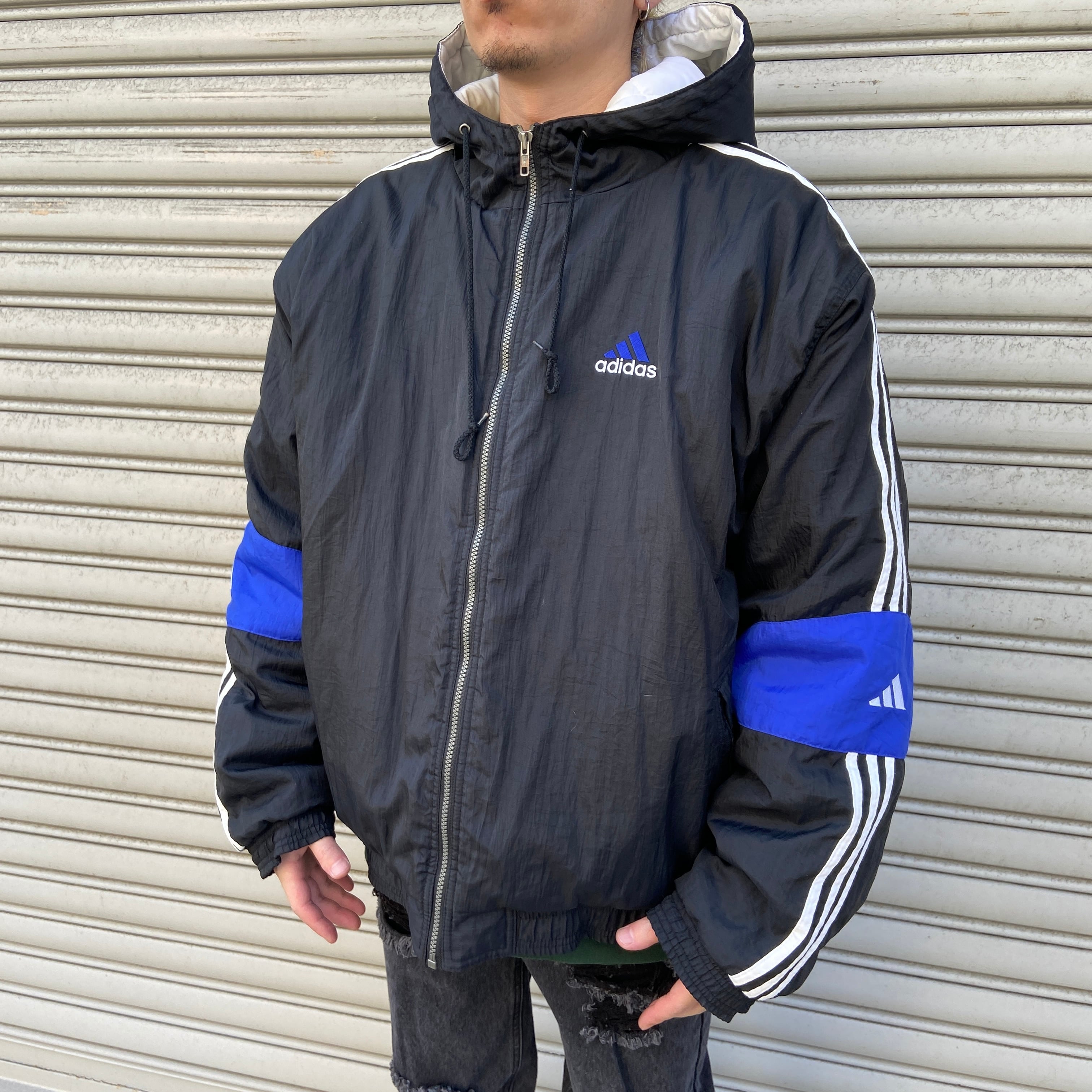 90s adidas 中綿入りナイロンパーカー パフォーマンスロゴ 黒 L 90s adidas 中綿入りナイロンパーカー パフォーマンスロゴ 黒 L