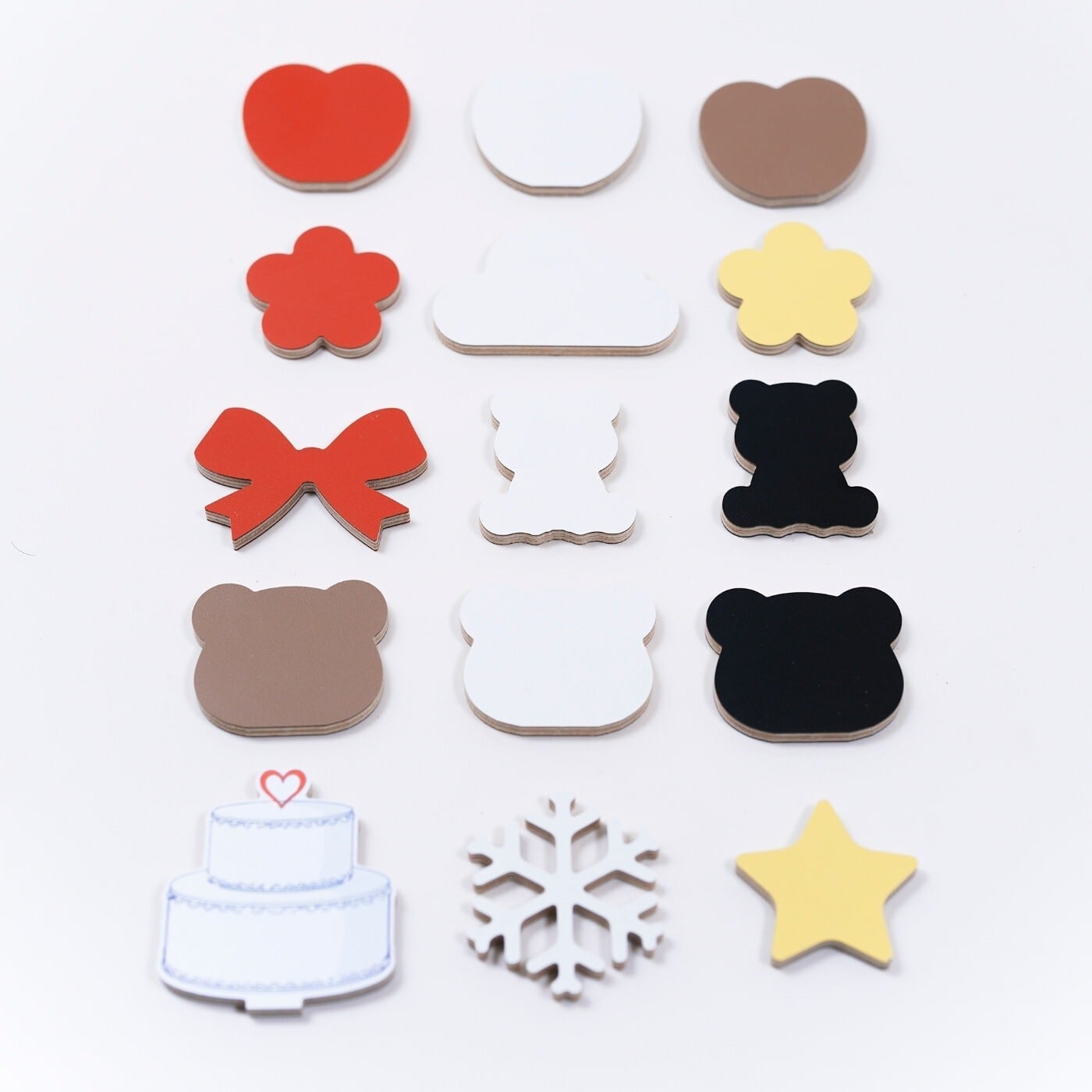 □ roman mood | LUANA DOG