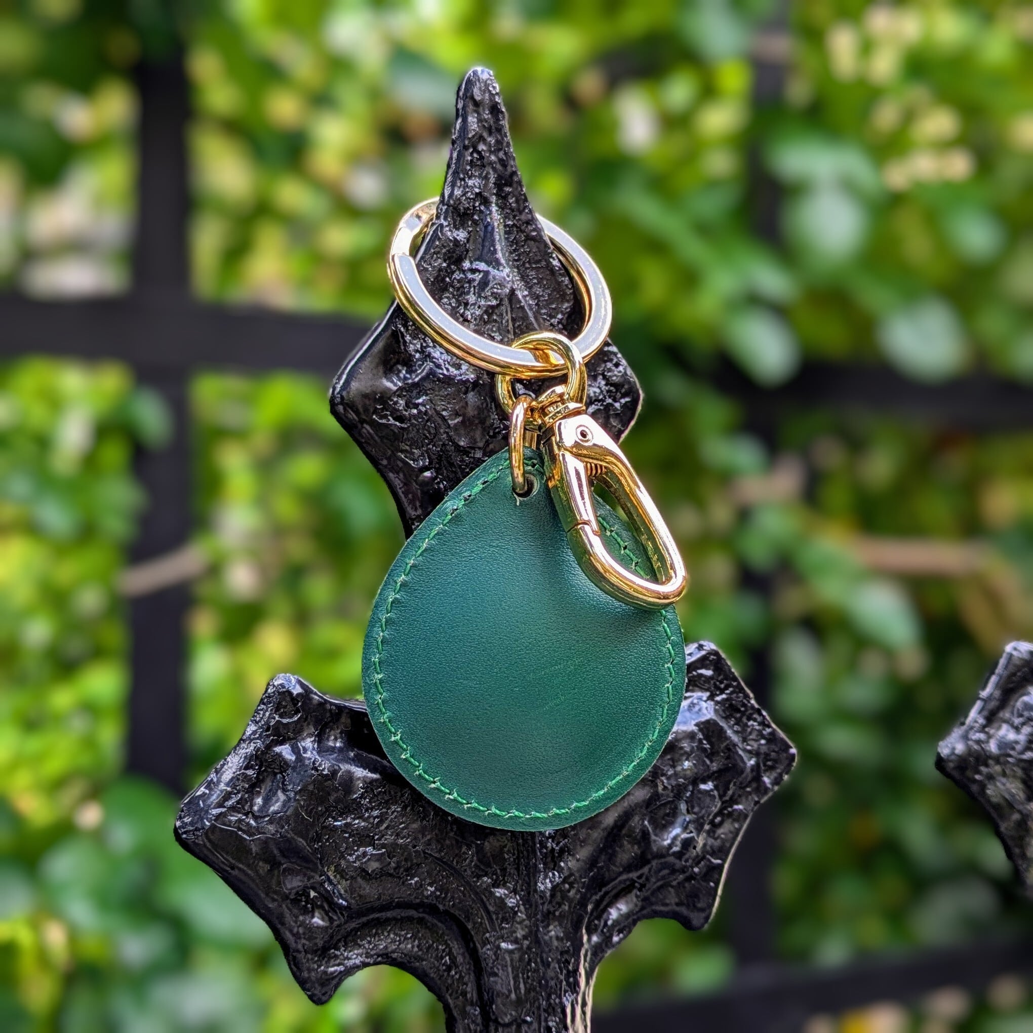 シャーロックホームズキーホルダーGR（涙型） | KOBE GIFT