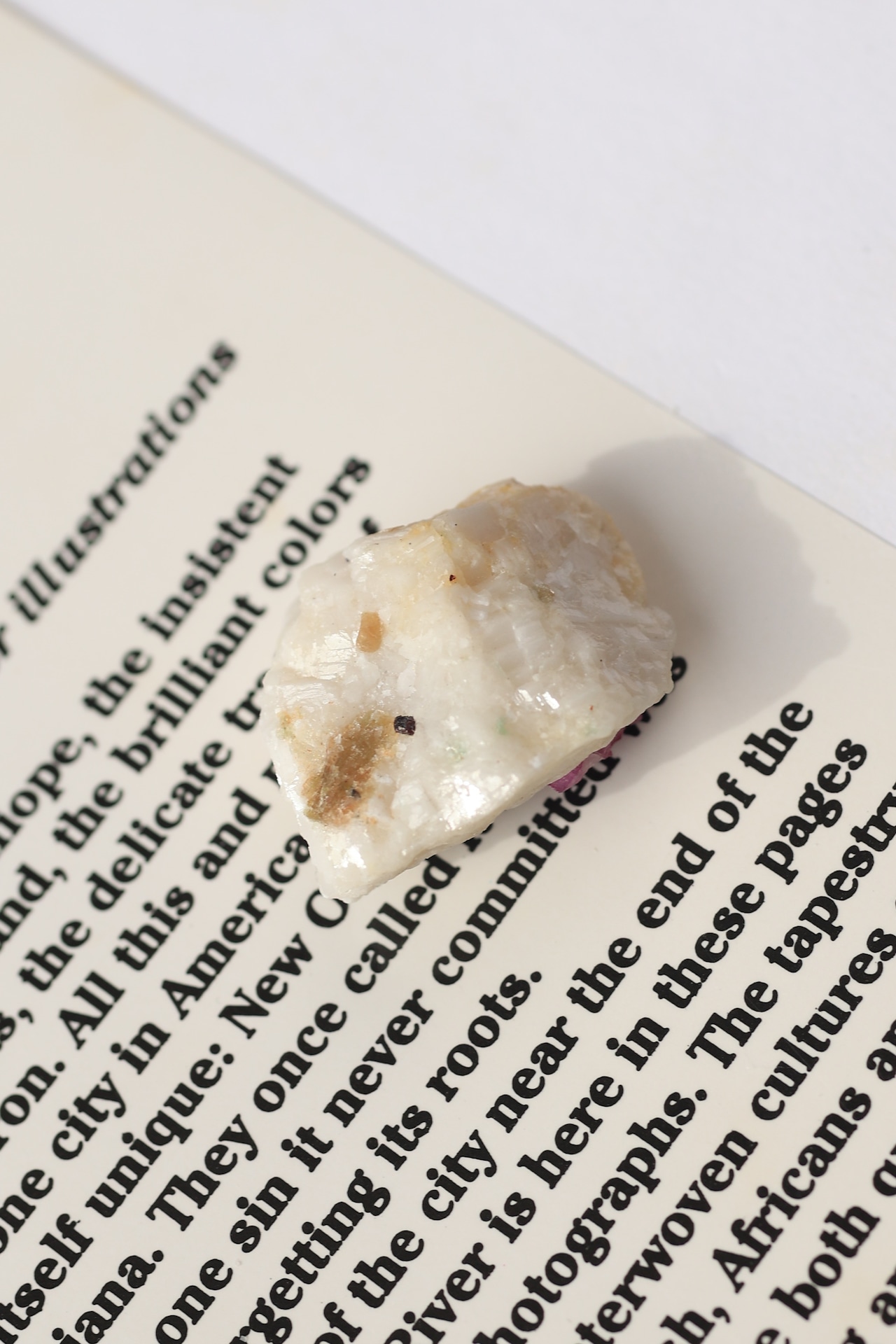 ルビー「暖かな日差し」Ruby | 天然石 原石 鉱物 パワーストーン | LB-I-004