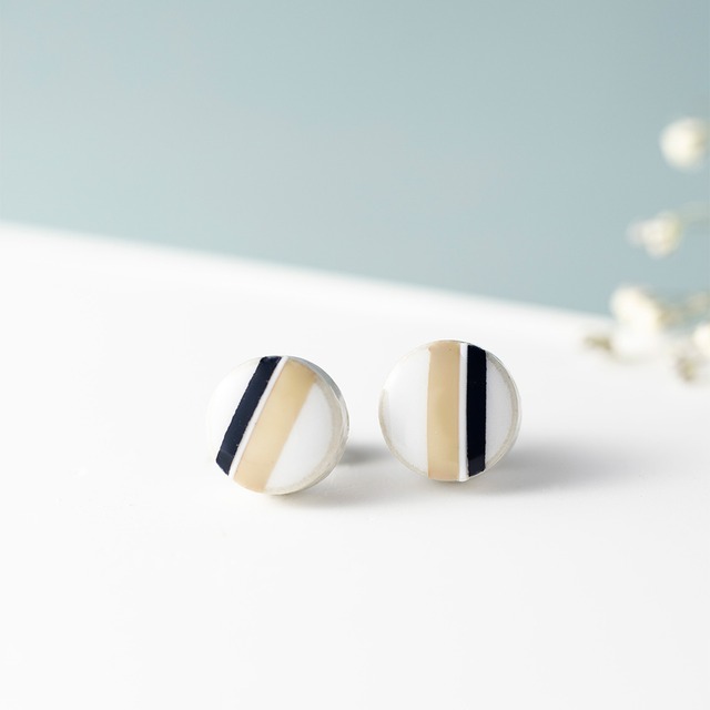 美濃焼陶器 クラシックライン【10mm】ベージュ×ネイビー ピアス / イヤリング