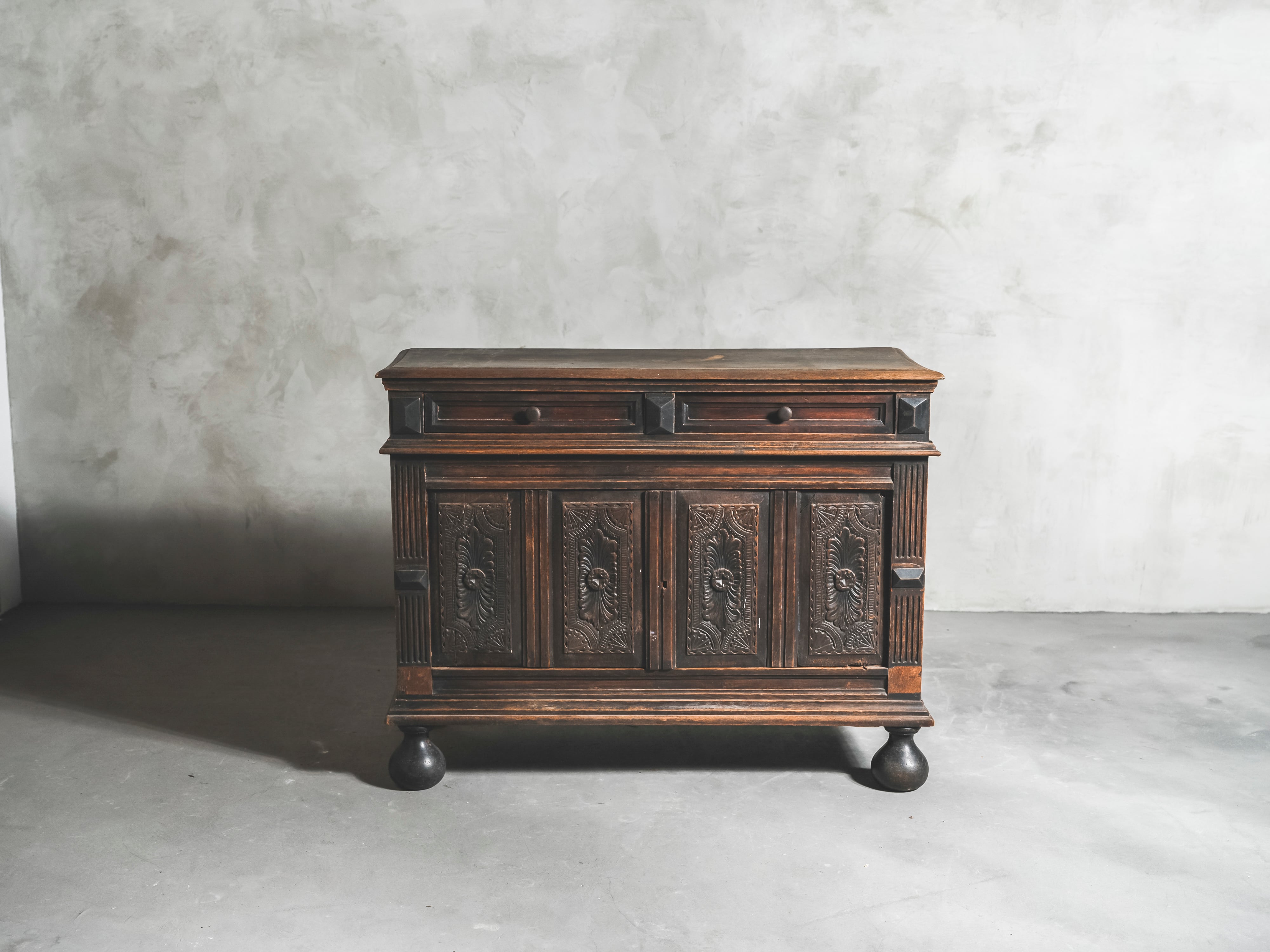 サイドボード/アンティーク/チェスト/収納棚/ヨーロッパ/フランス/オランダ/イギリス/店舗什器/スタジオ