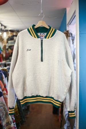 Over size half zip rib seat