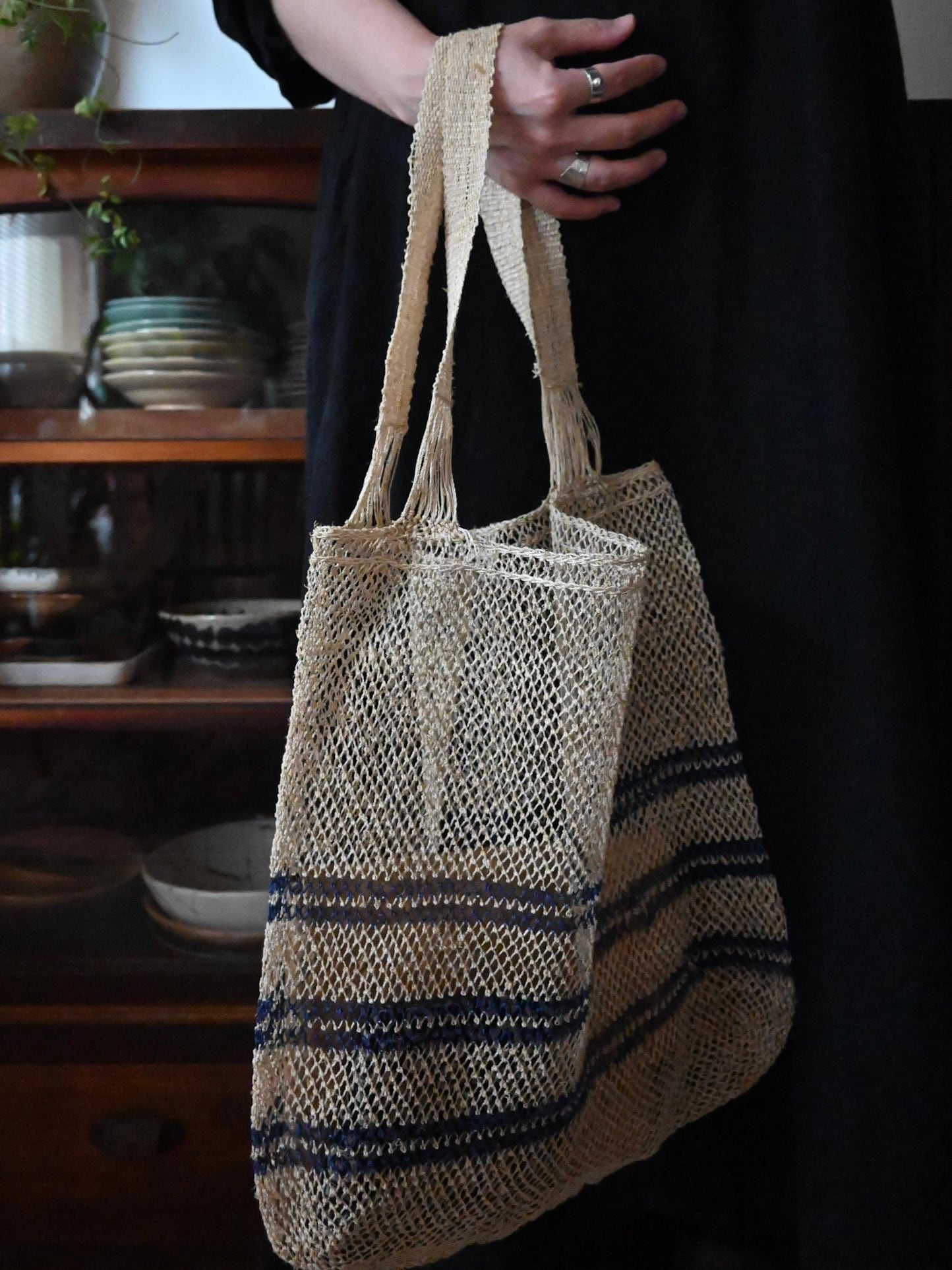 ラオス 葛の手編みバッグ- double line blue - | Pan puri yêe