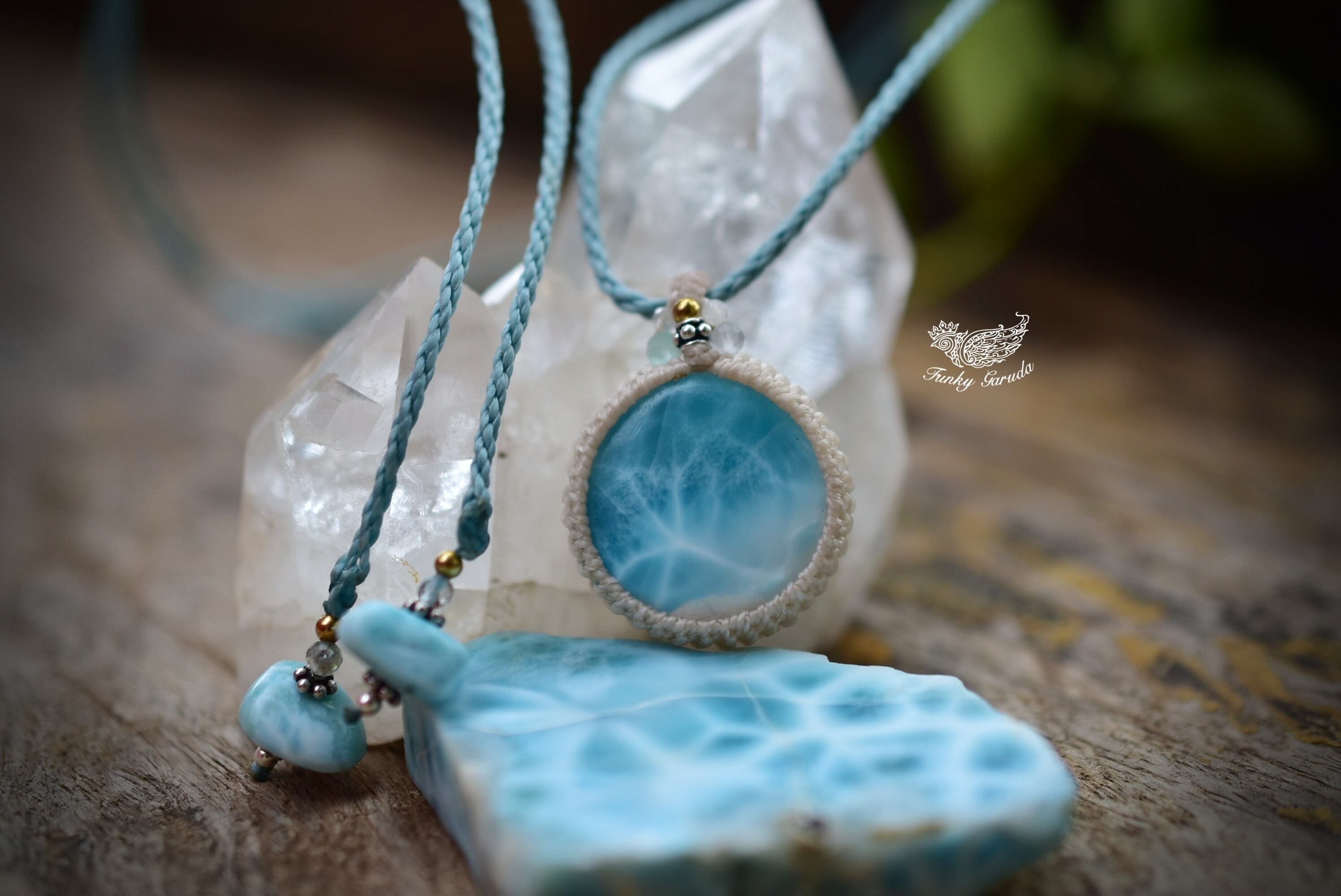 透け感と動脈☆ラリマー マクラメペンダント419 | Funky garuda