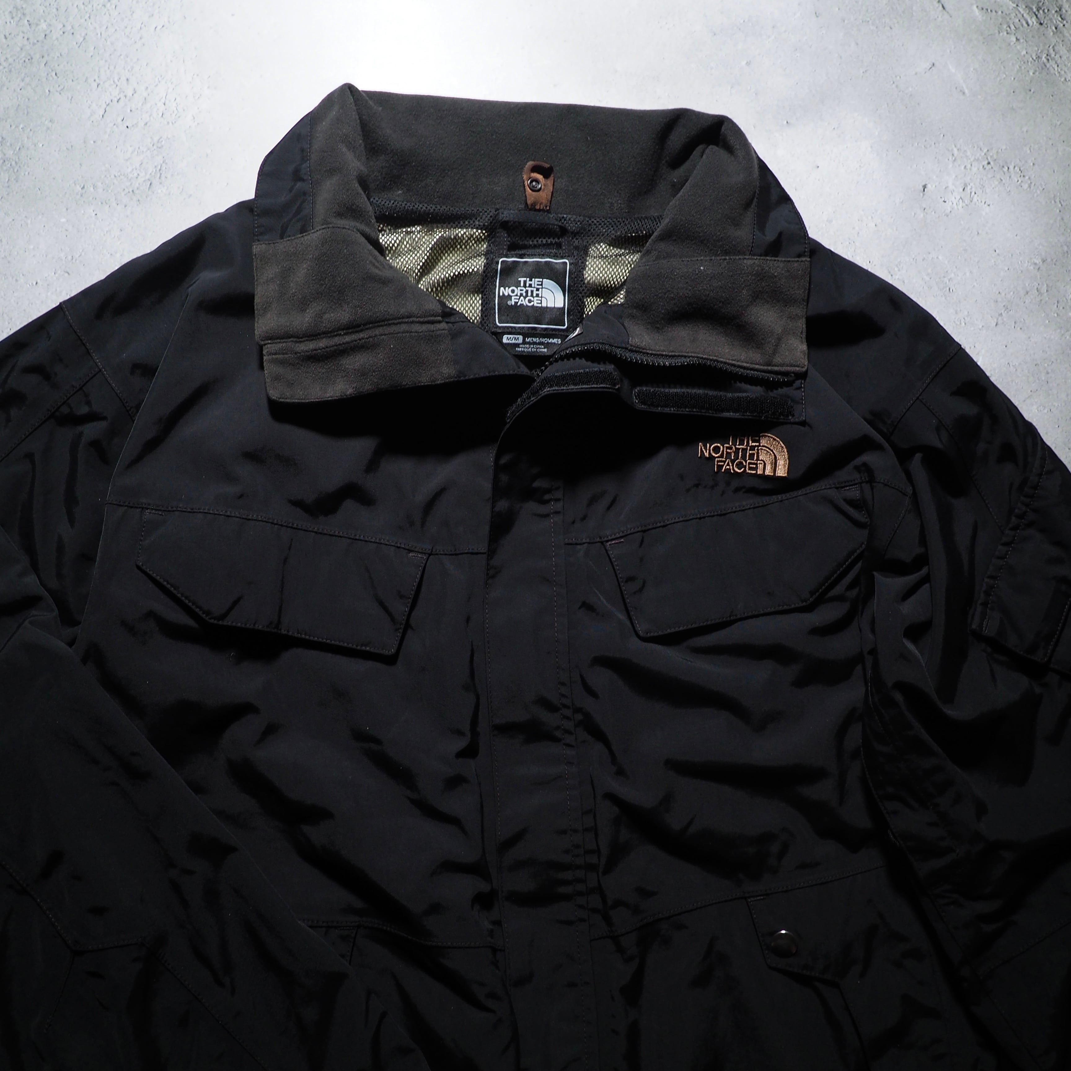 ” THE NORTH FACE - HYVENT ” Black Nylon technical mountain gear jacket