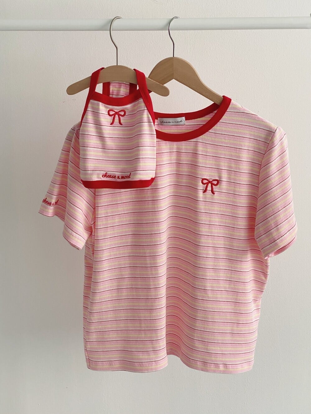 human/予約【cheese n mood】Stripe Ribbon Top (Red)