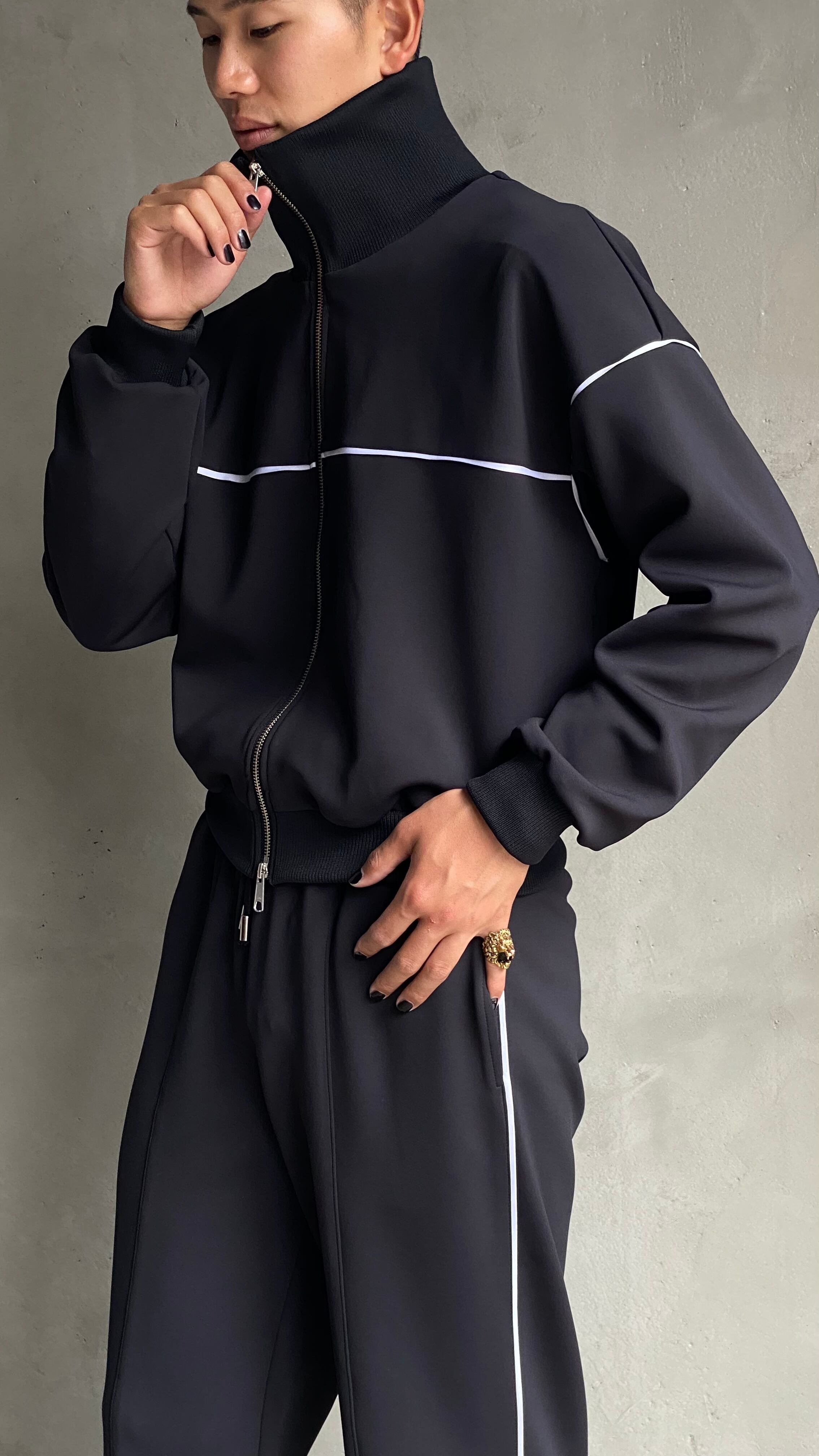 GEN IZAWA / Short jersey blouson 