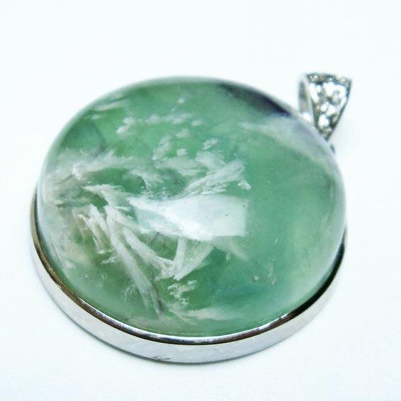 エンジェルフェザー フローライト ペンダント 一点物 [M便 1/20] 112-12051