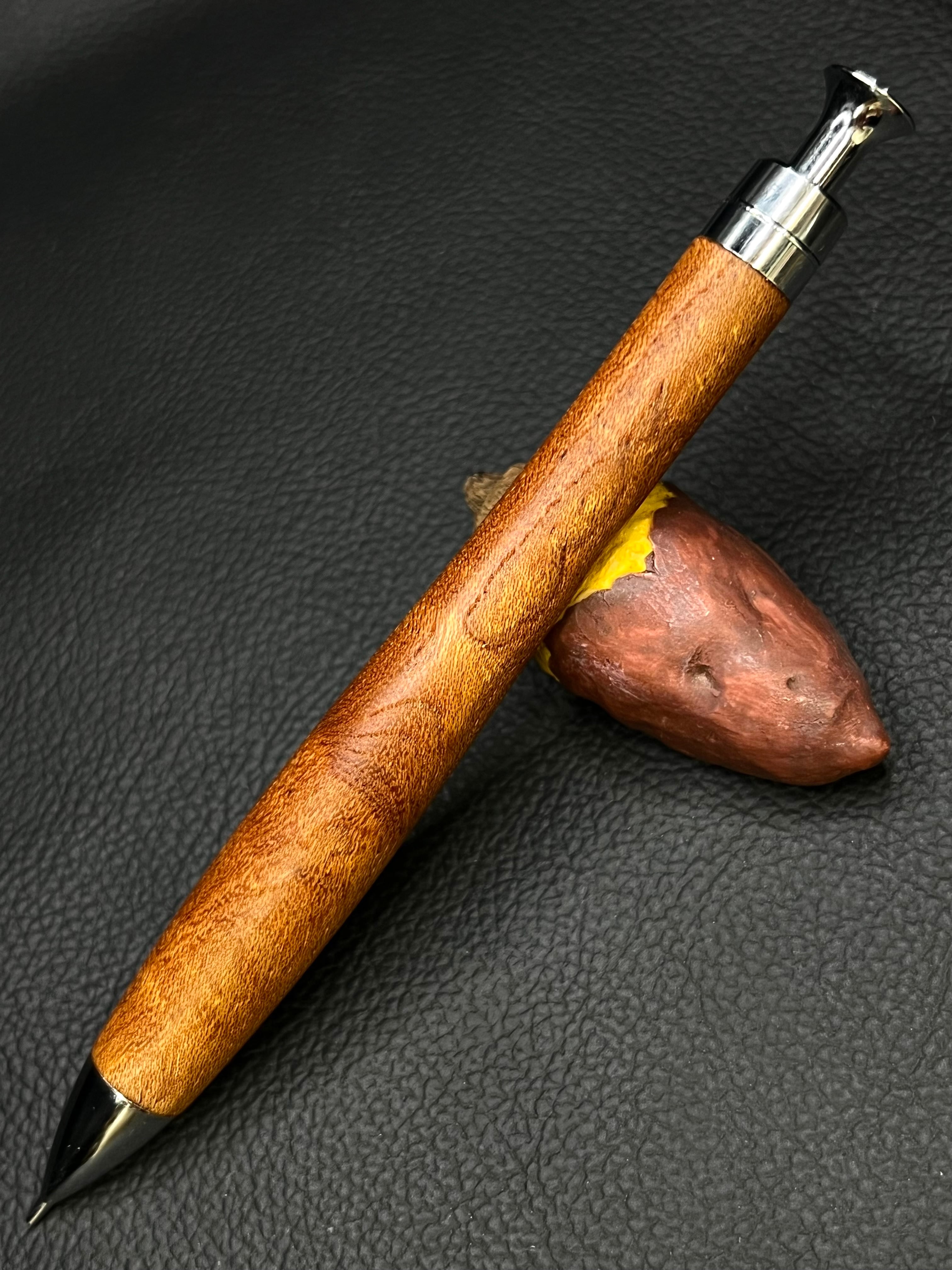 cf8f3b8c9aef1b38caeae5f881de72