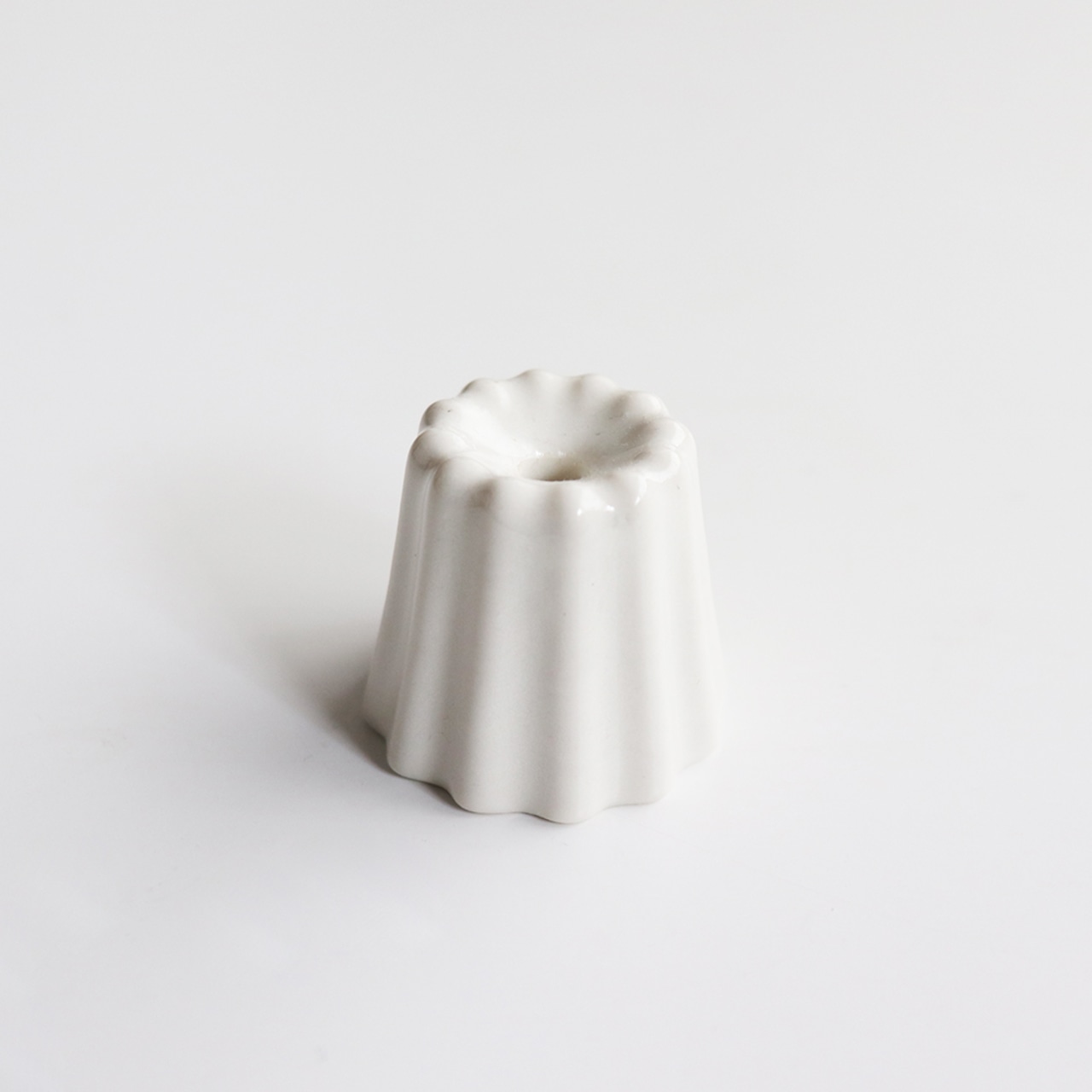 Kanure Candle holder - Glossy White / OVO Things**