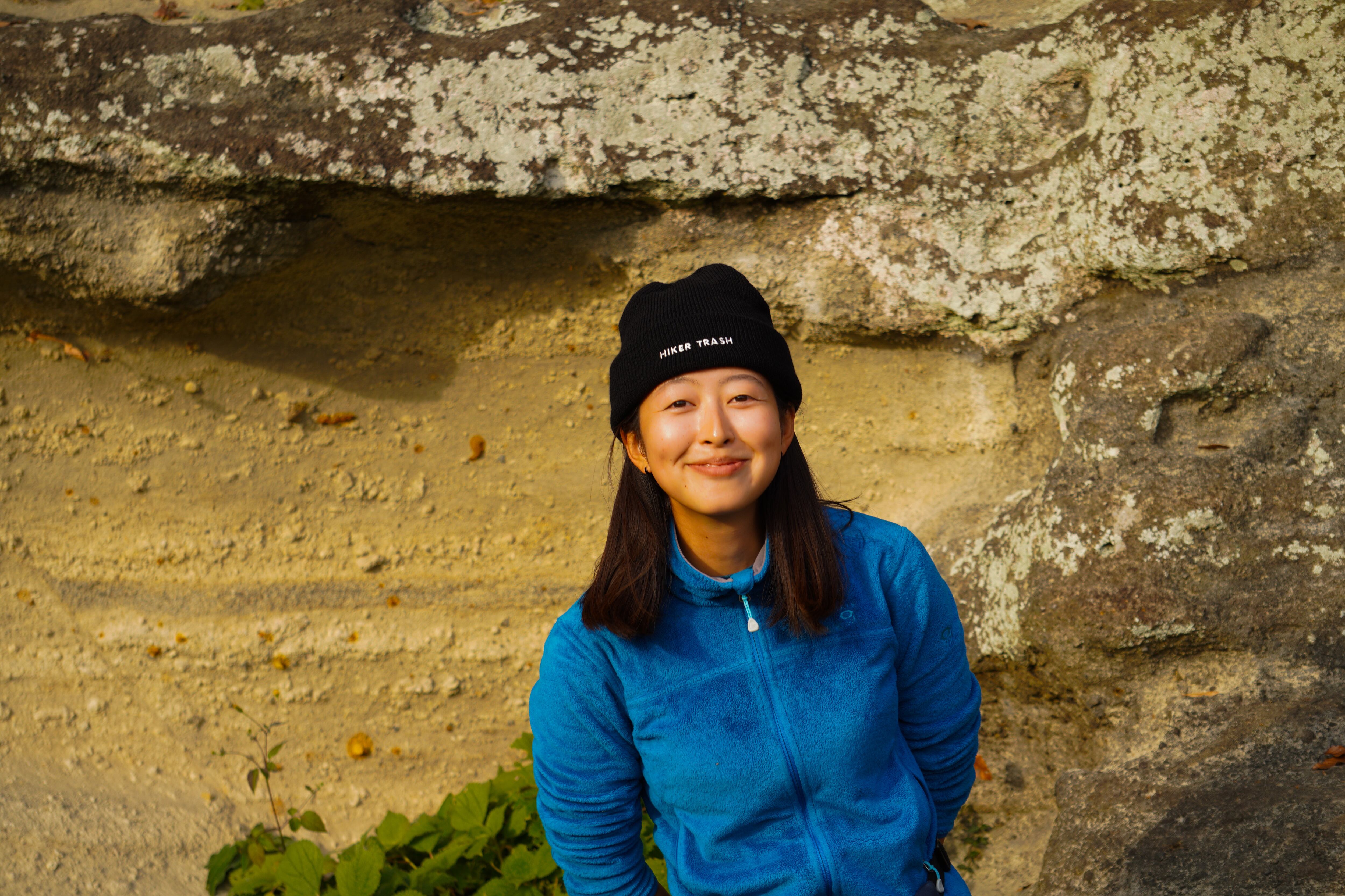 HIKER TRASH / DO NOT SLEEP BEANIE | NEOALPS ONLINE STORE