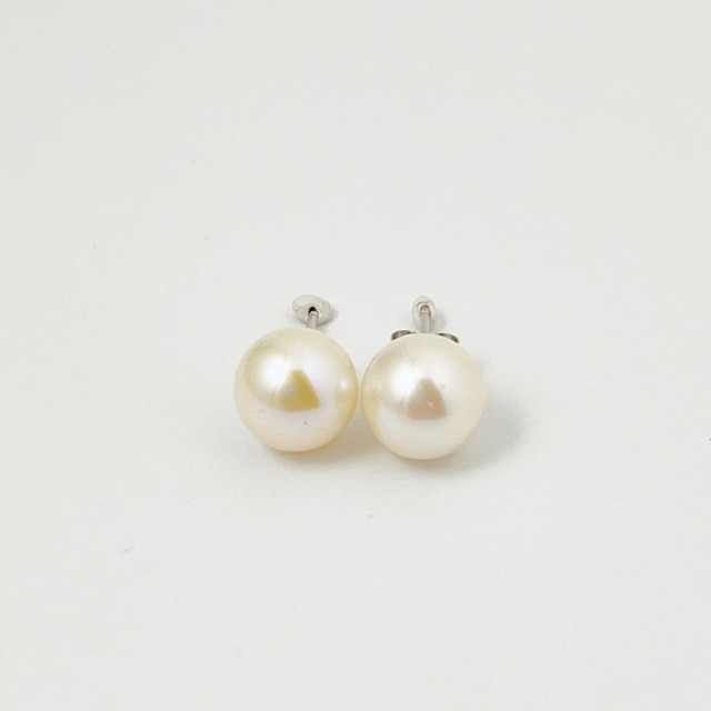 淡水パール ボタン型 スタッド ピアス/ノンホール　Small size 0.8mm