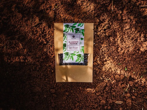 【予約注文2月中旬頃お届け】カンポットペッパー黒胡椒50g【粒】