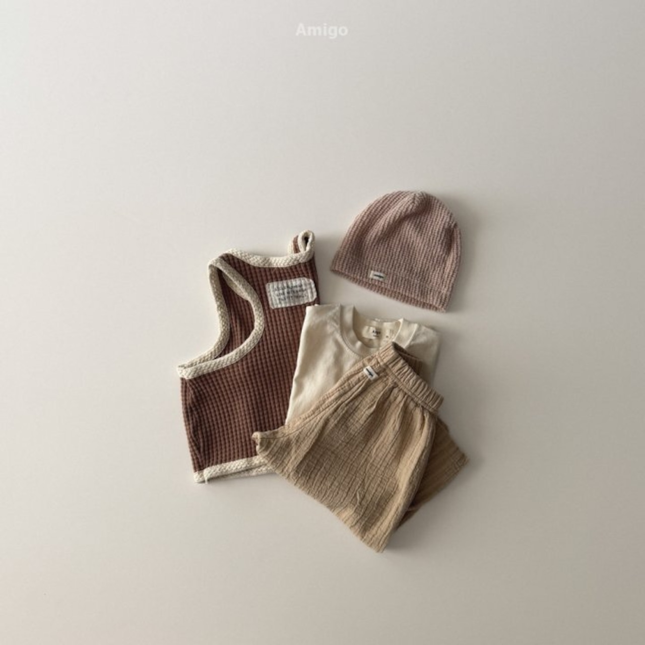 Amigo 26/SS クロッシェチョッキ