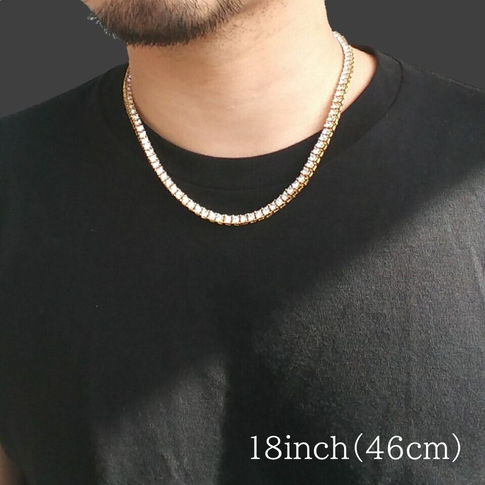 324Nb【オシャレ】V　ハート　ネックレス CZ　ダイヤ ゴールド　チェーン