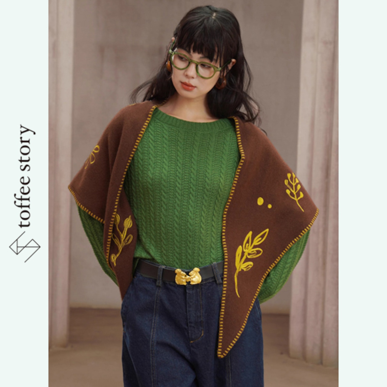 木漏れ日の庭に咲く記憶のニットショール 《C0256》