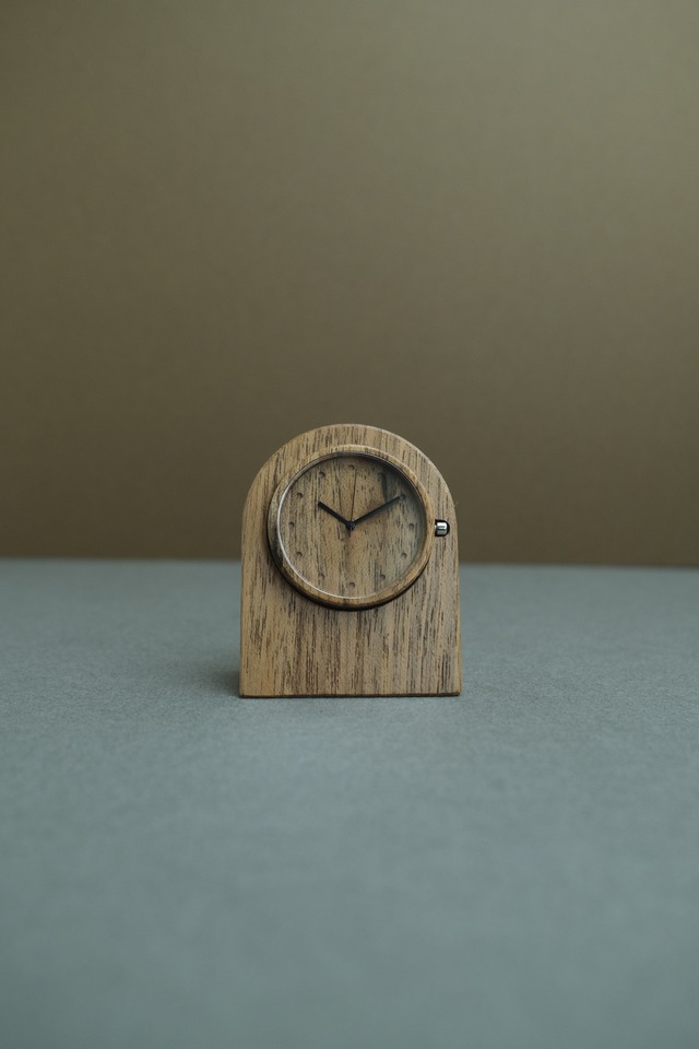 Desk Clock - Japanese walnut wood (Kurumi) 07