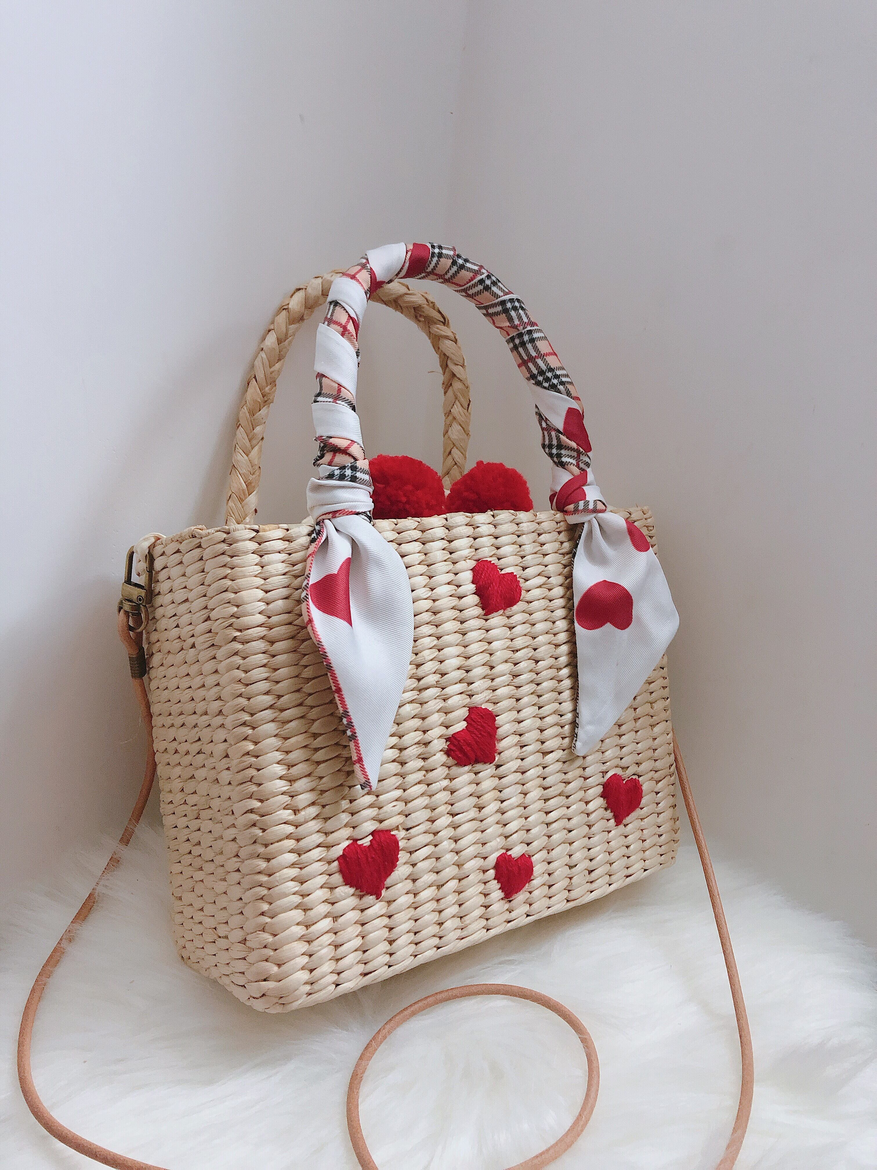 フランス ニース 紫色 足跡刺繍 かごバッグ とおく