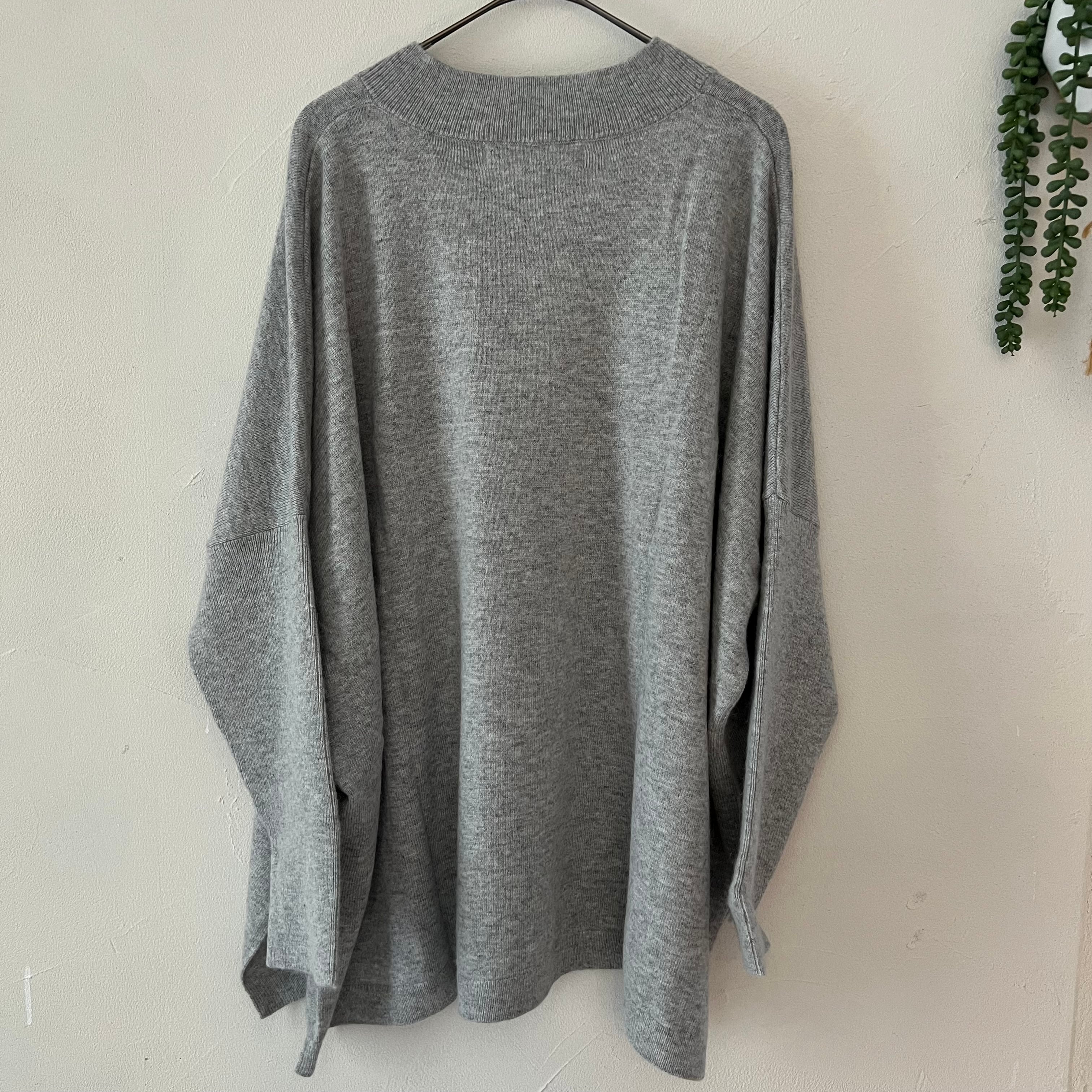 【SELECT】アンゴラ混Vネックポンチョ風ニット